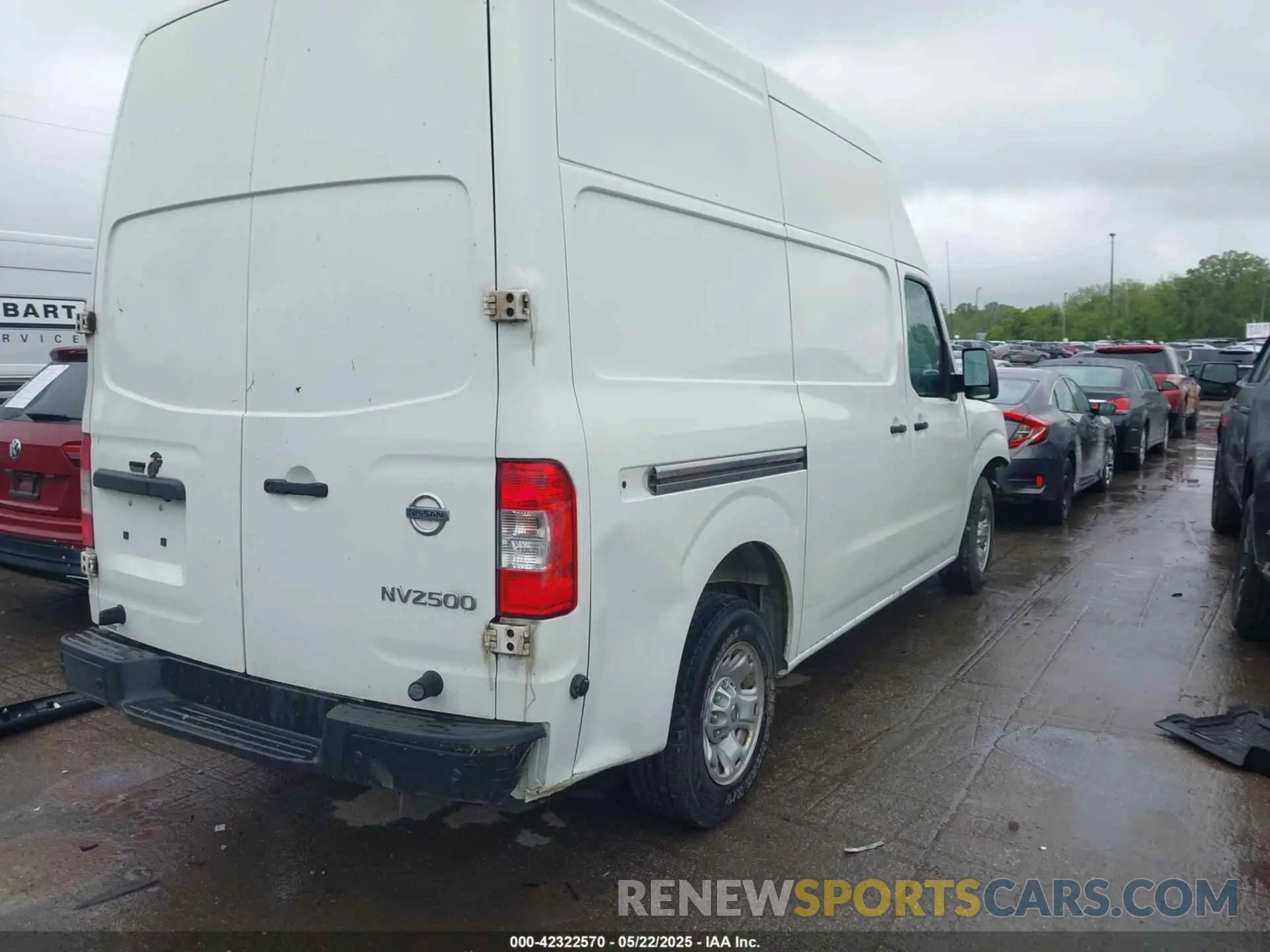 4 fotografías del automóvil dañado 1N6BF0LY6KN810650 NISSAN NV CARGO NV2500 HD 2019