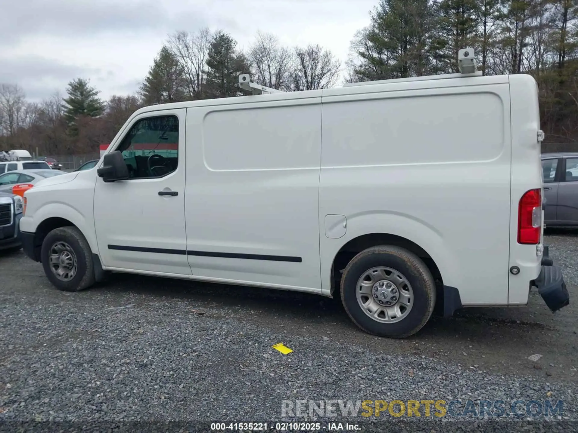 14 fotografías del automóvil dañado 1N6BF0KY2LN810888 NISSAN NV CARGO NV2500 HD 2020