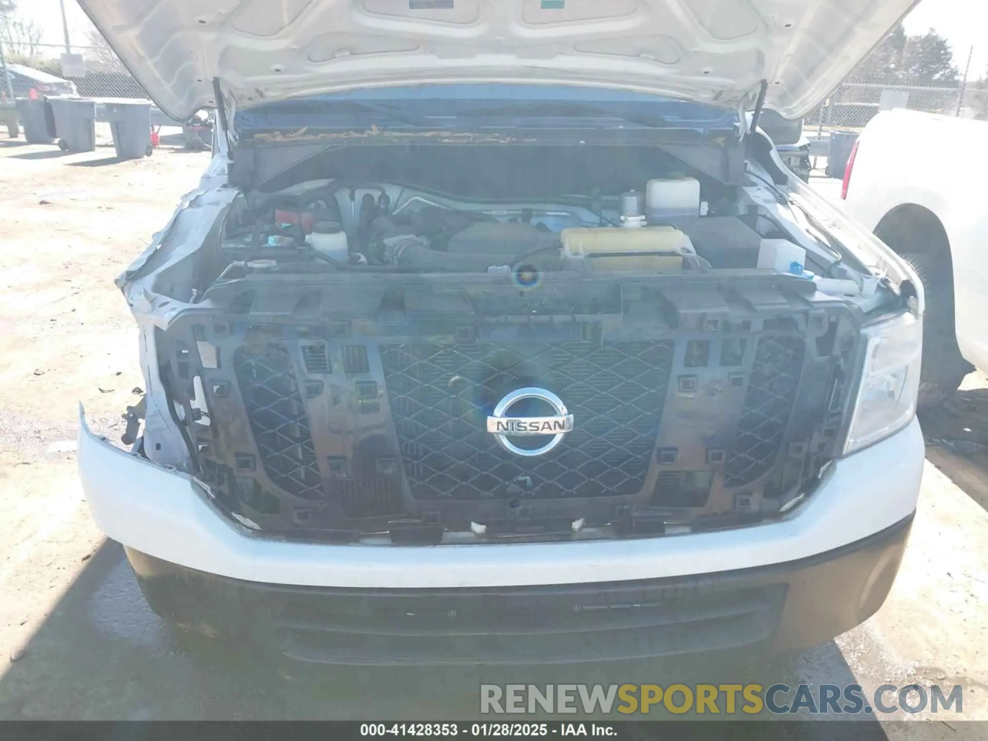 10 fotografías del automóvil dañado 1N6BF0LY2LN804118 NISSAN NV CARGO NV2500 HD 2020