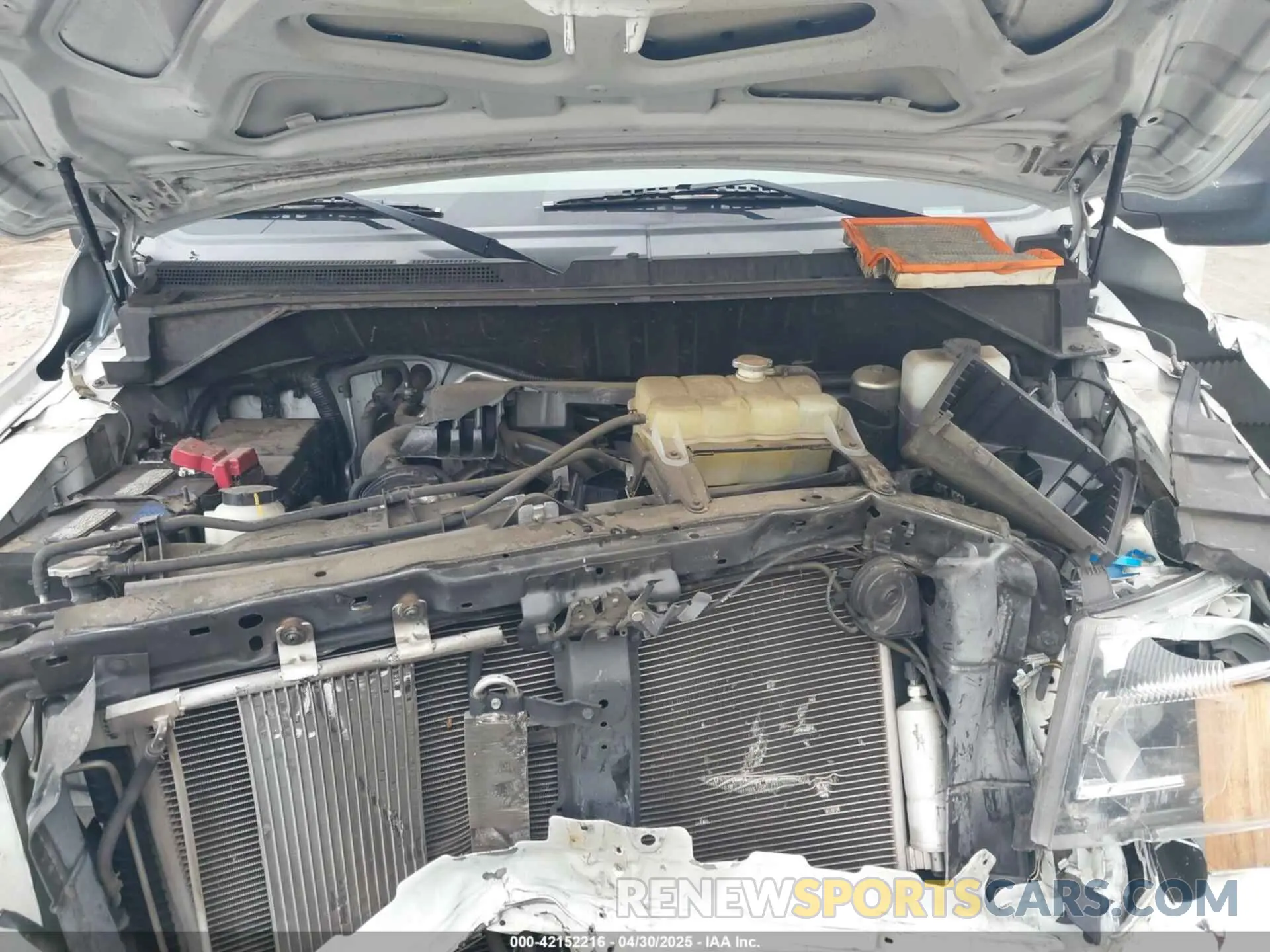 10 fotografías del automóvil dañado 1N6BF0KYXMN805682 NISSAN NV CARGO NV2500 HD 2021