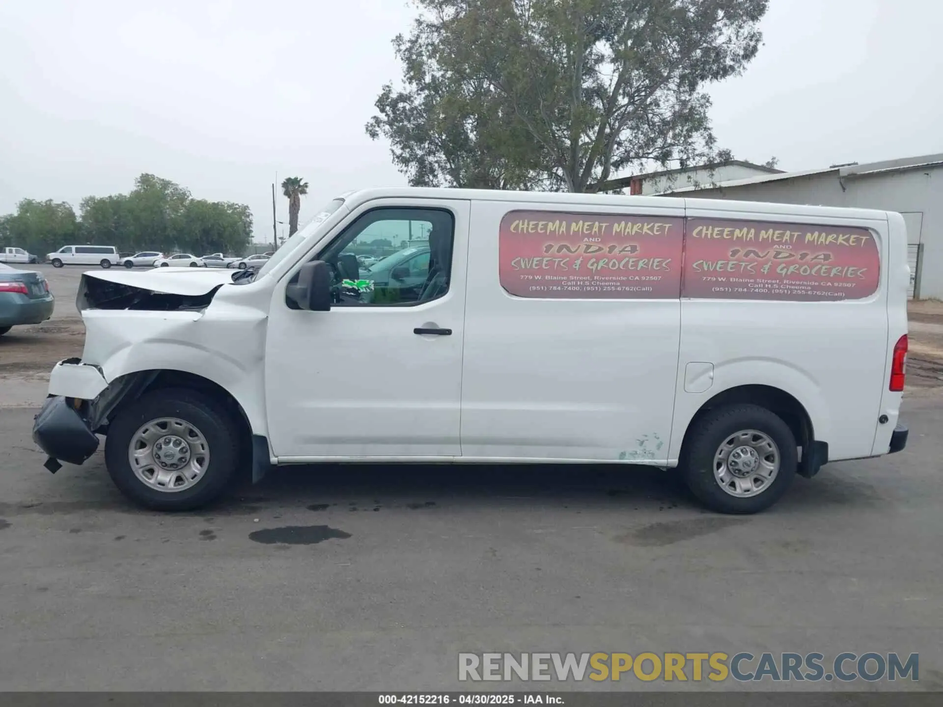 14 fotografías del automóvil dañado 1N6BF0KYXMN805682 NISSAN NV CARGO NV2500 HD 2021