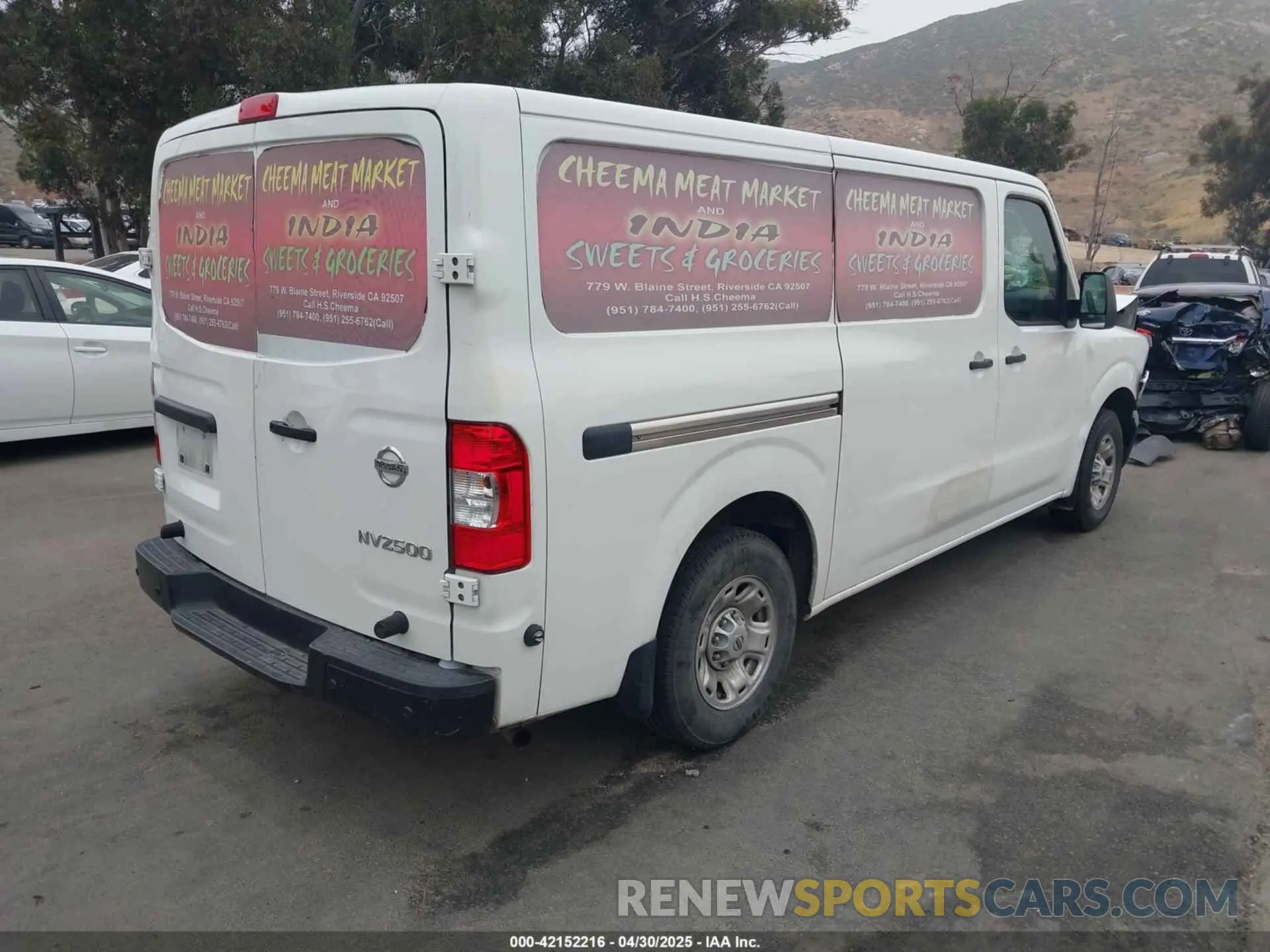 4 fotografías del automóvil dañado 1N6BF0KYXMN805682 NISSAN NV CARGO NV2500 HD 2021