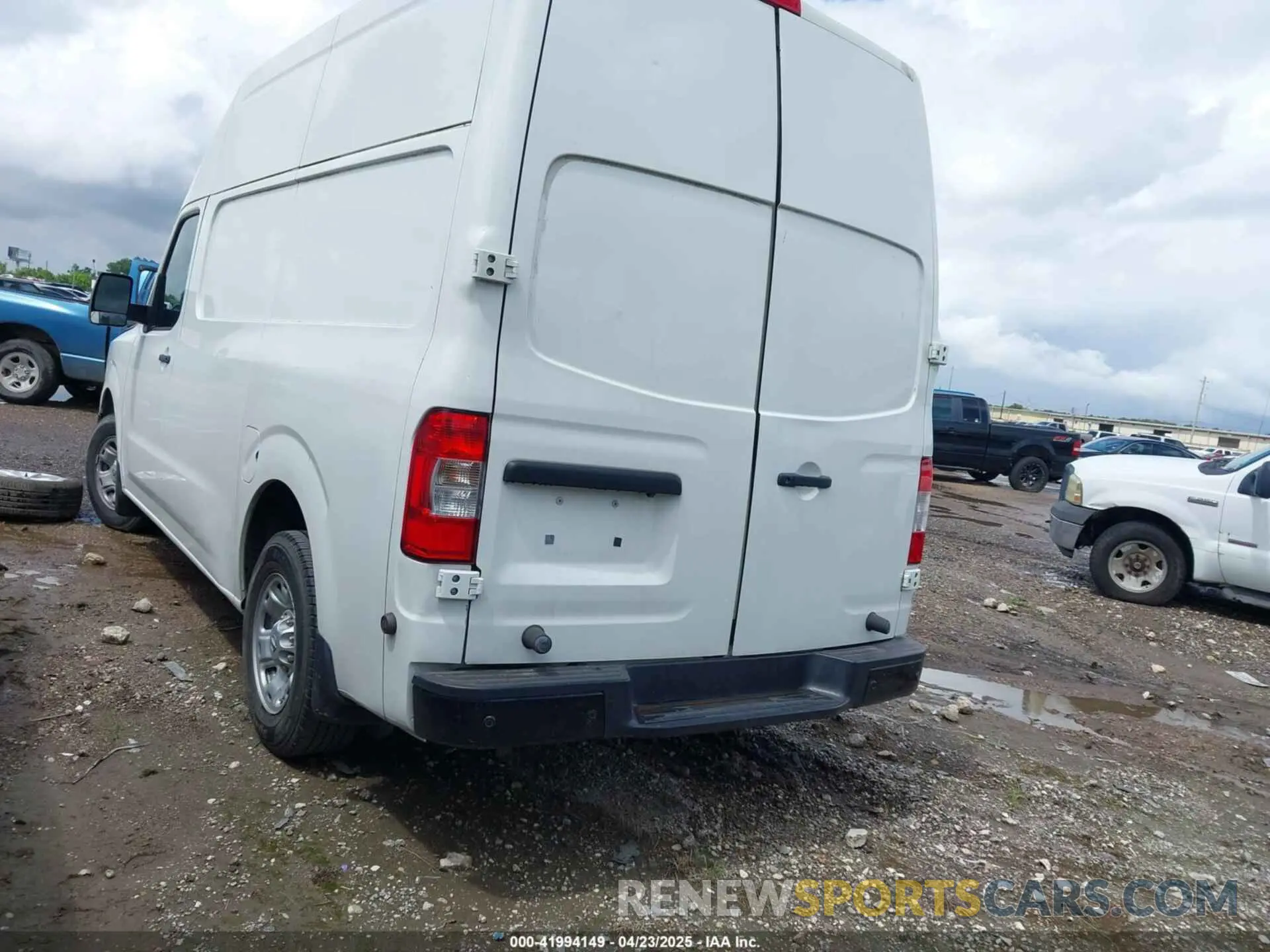 3 fotografías del automóvil dañado 1N6BF0LY9MN808457 NISSAN NV CARGO NV2500 HD 2021