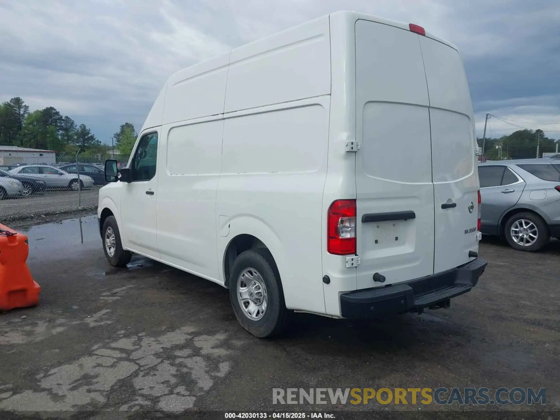 3 fotografías del automóvil dañado 1N6AF0LY0LN804839 NISSAN NV CARGO NV3500 HD 2020