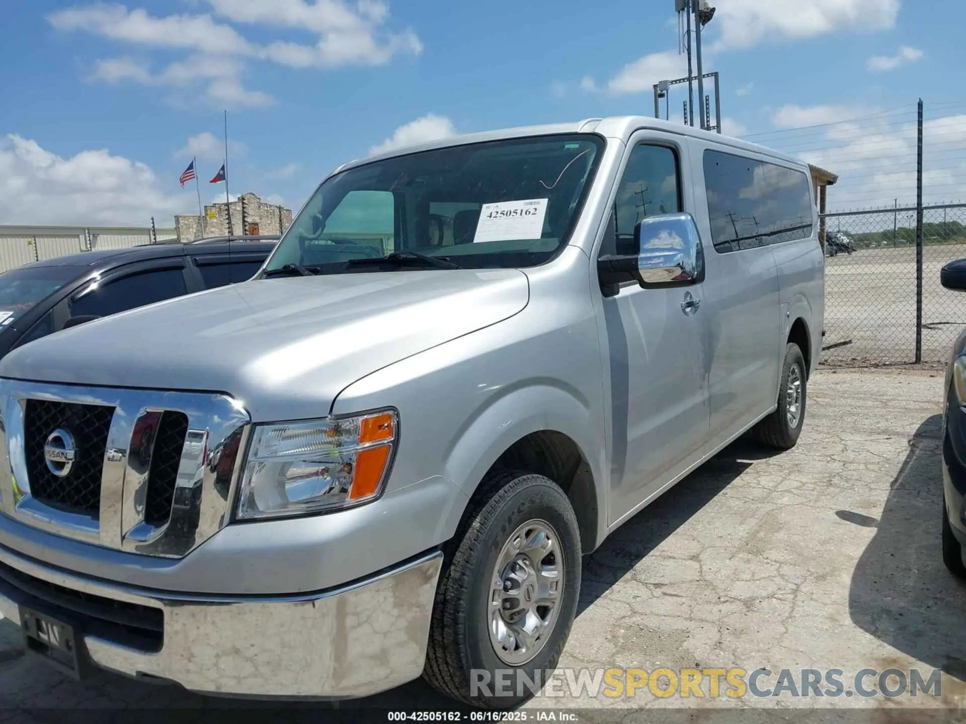 6 fotografías del automóvil dañado 5BZBF0AA8LN850612 NISSAN NV PASSENGER NV3500 HD 2020