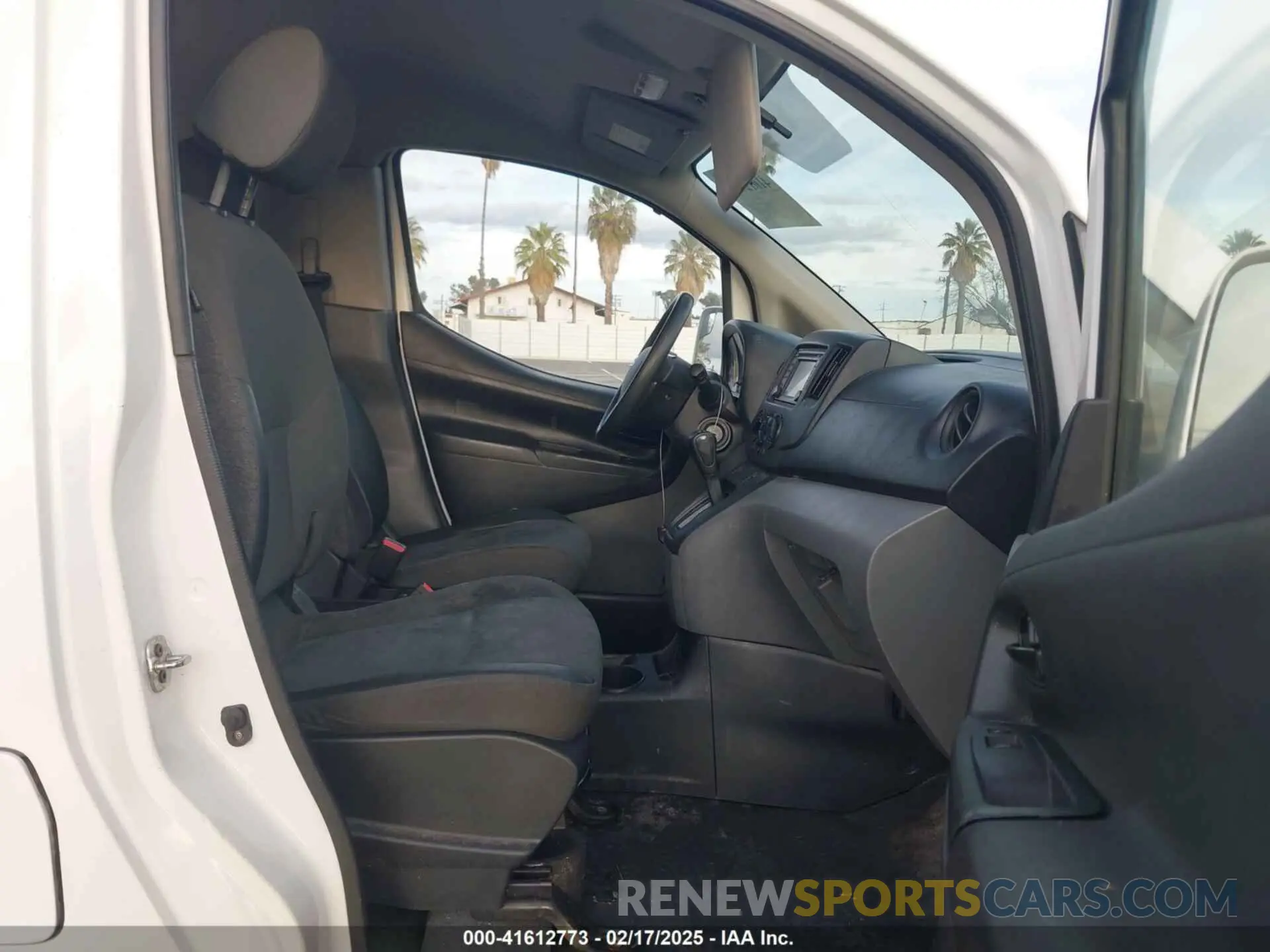 5 fotografías del automóvil dañado 3N6CM0KN0KK698130 NISSAN NV200 2019