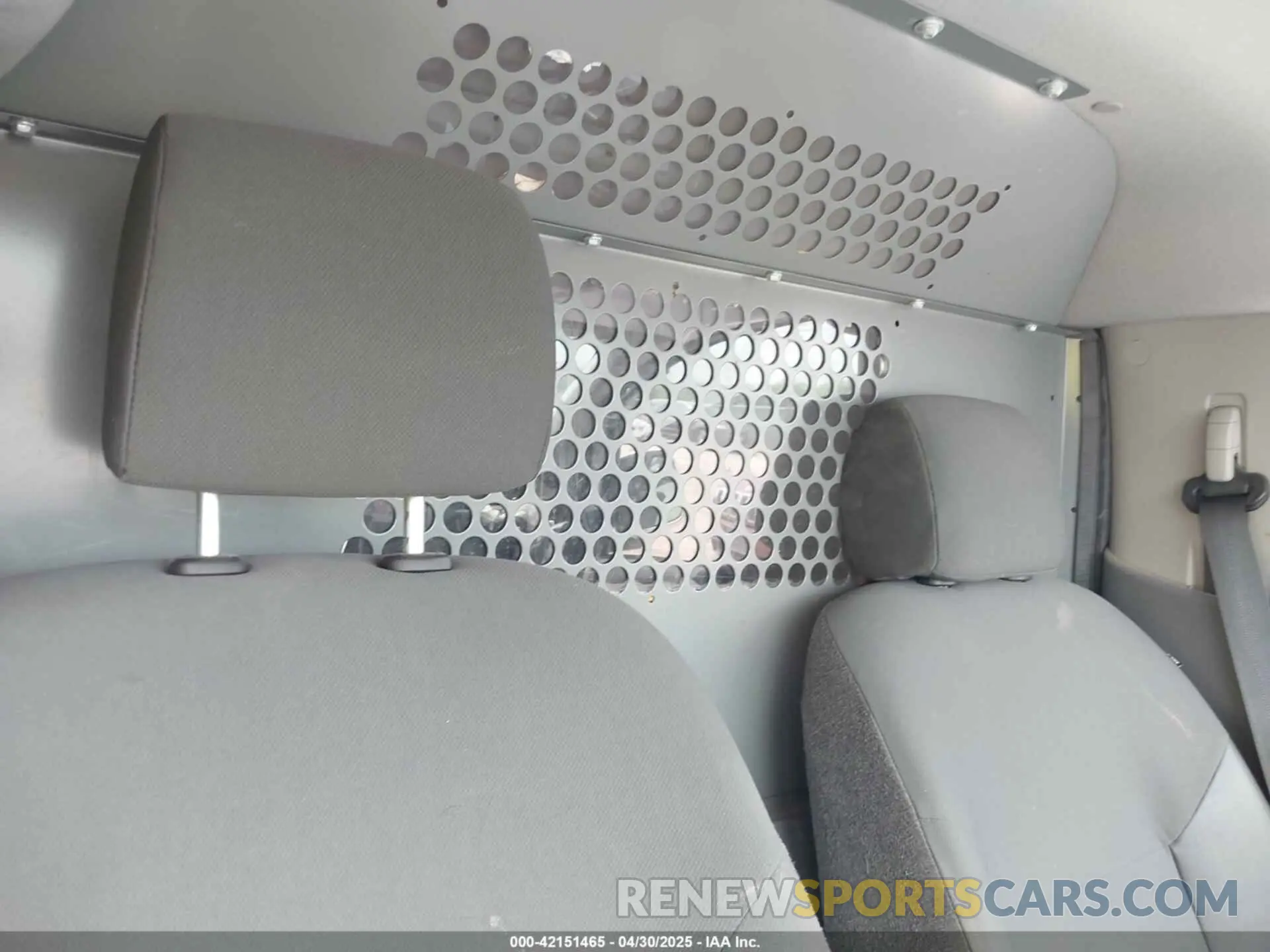 8 fotografías del automóvil dañado 3N6CM0KN1KK691705 NISSAN NV200 2019