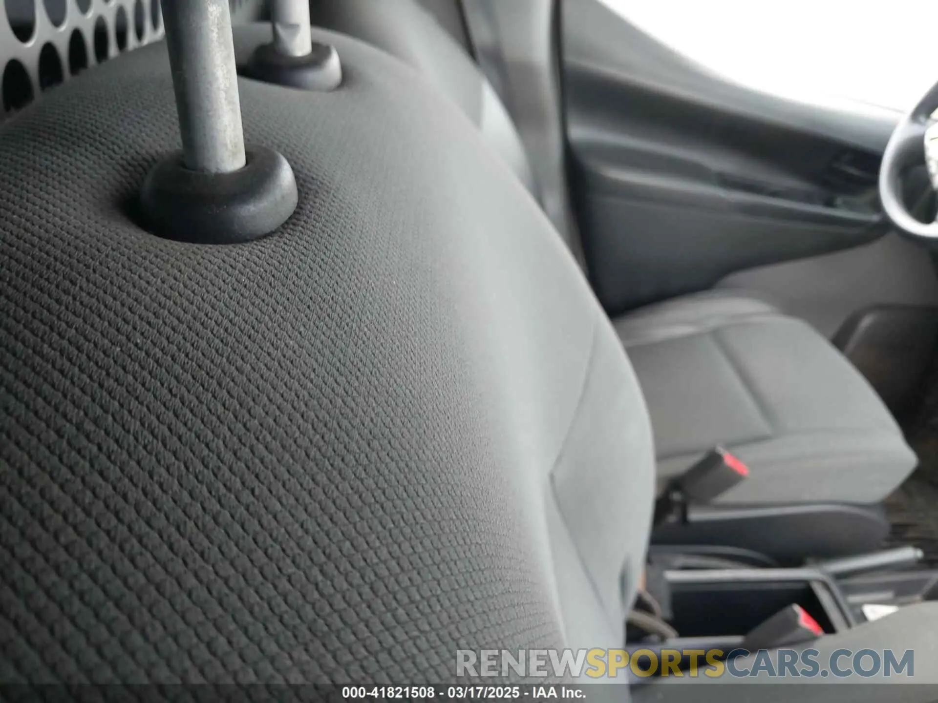 8 fotografías del automóvil dañado 3N6CM0KN1KK699268 NISSAN NV200 2019