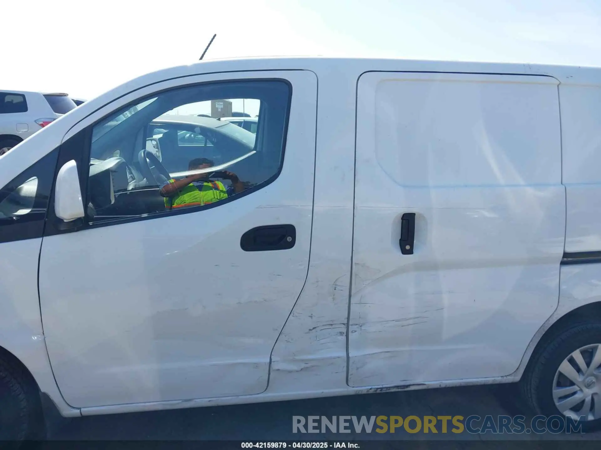 14 fotografías del automóvil dañado 3N6CM0KN2KK703179 NISSAN NV200 2019