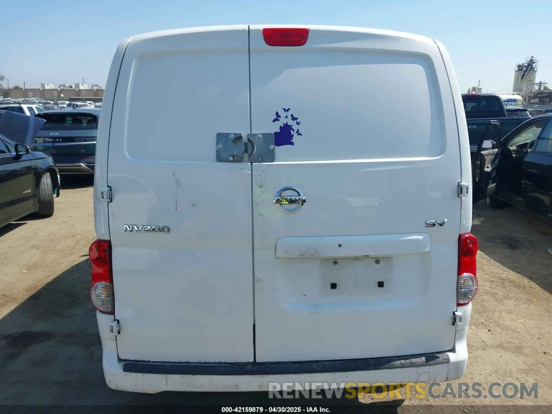 16 fotografías del automóvil dañado 3N6CM0KN2KK703179 NISSAN NV200 2019