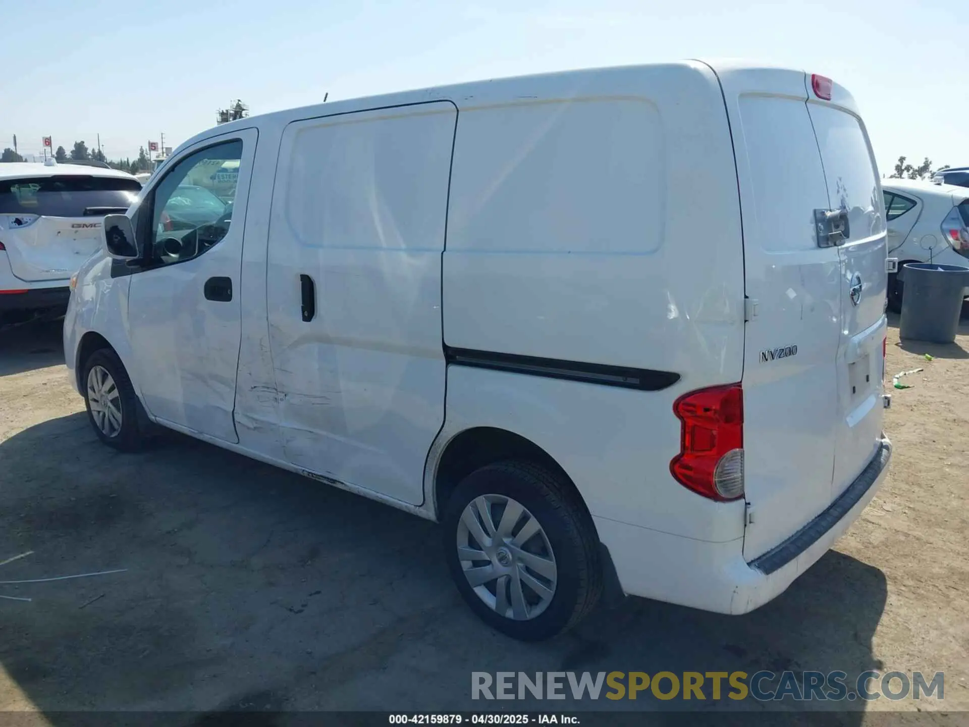 3 fotografías del automóvil dañado 3N6CM0KN2KK703179 NISSAN NV200 2019