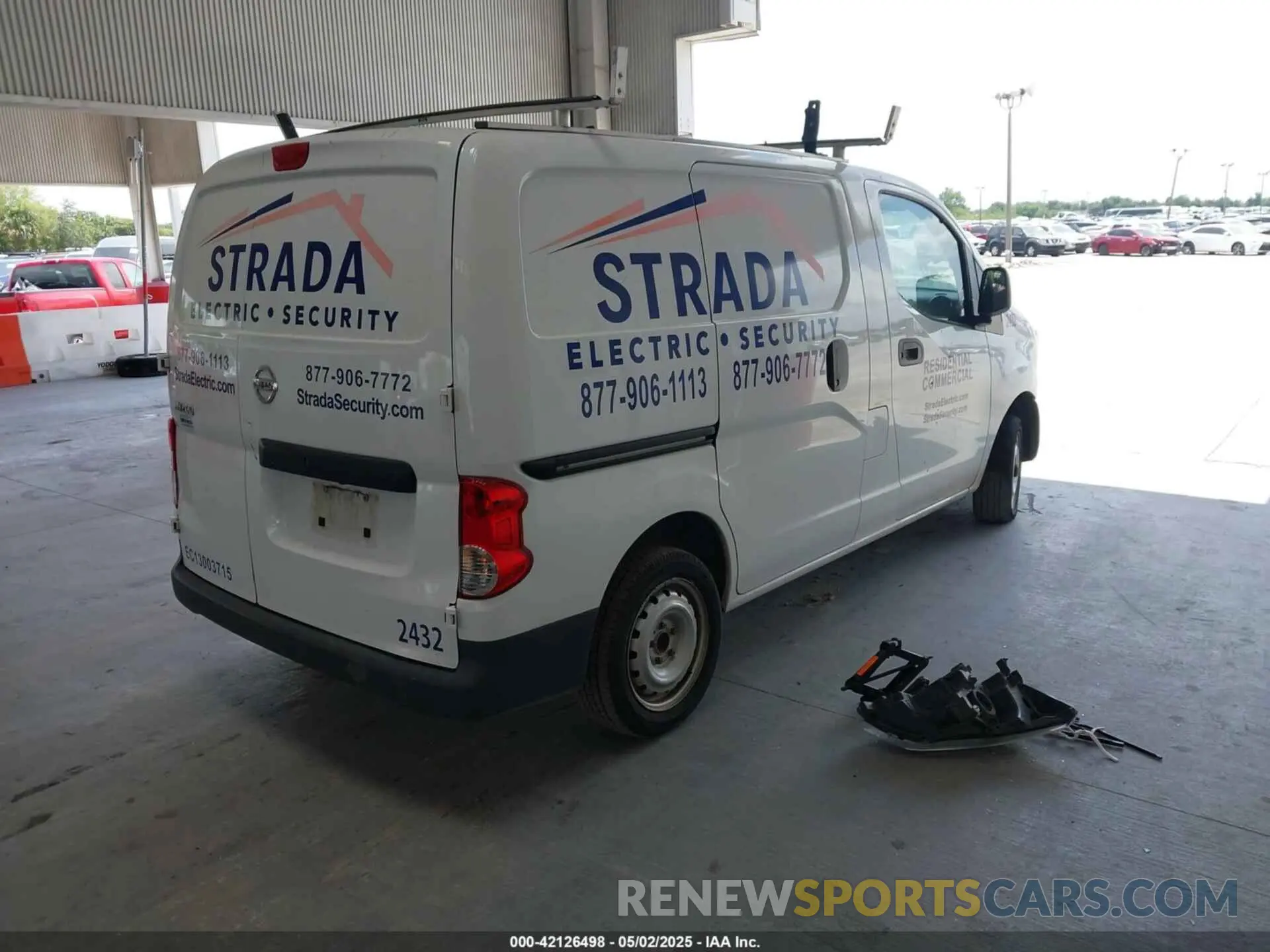 4 fotografías del automóvil dañado 3N6CM0KN2KK710598 NISSAN NV200 2019