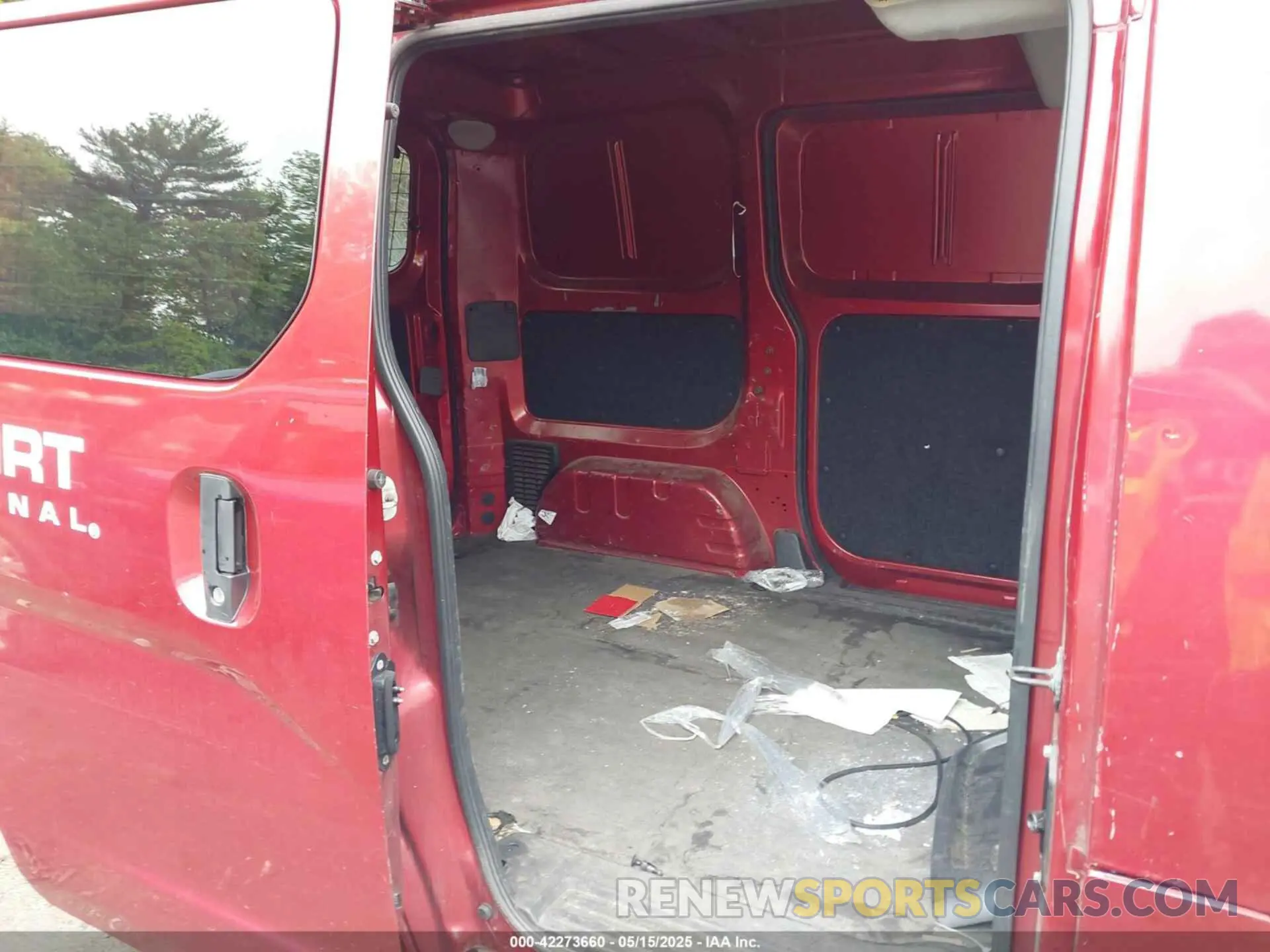 8 fotografías del automóvil dañado 3N6CM0KN3KK694587 NISSAN NV200 2019
