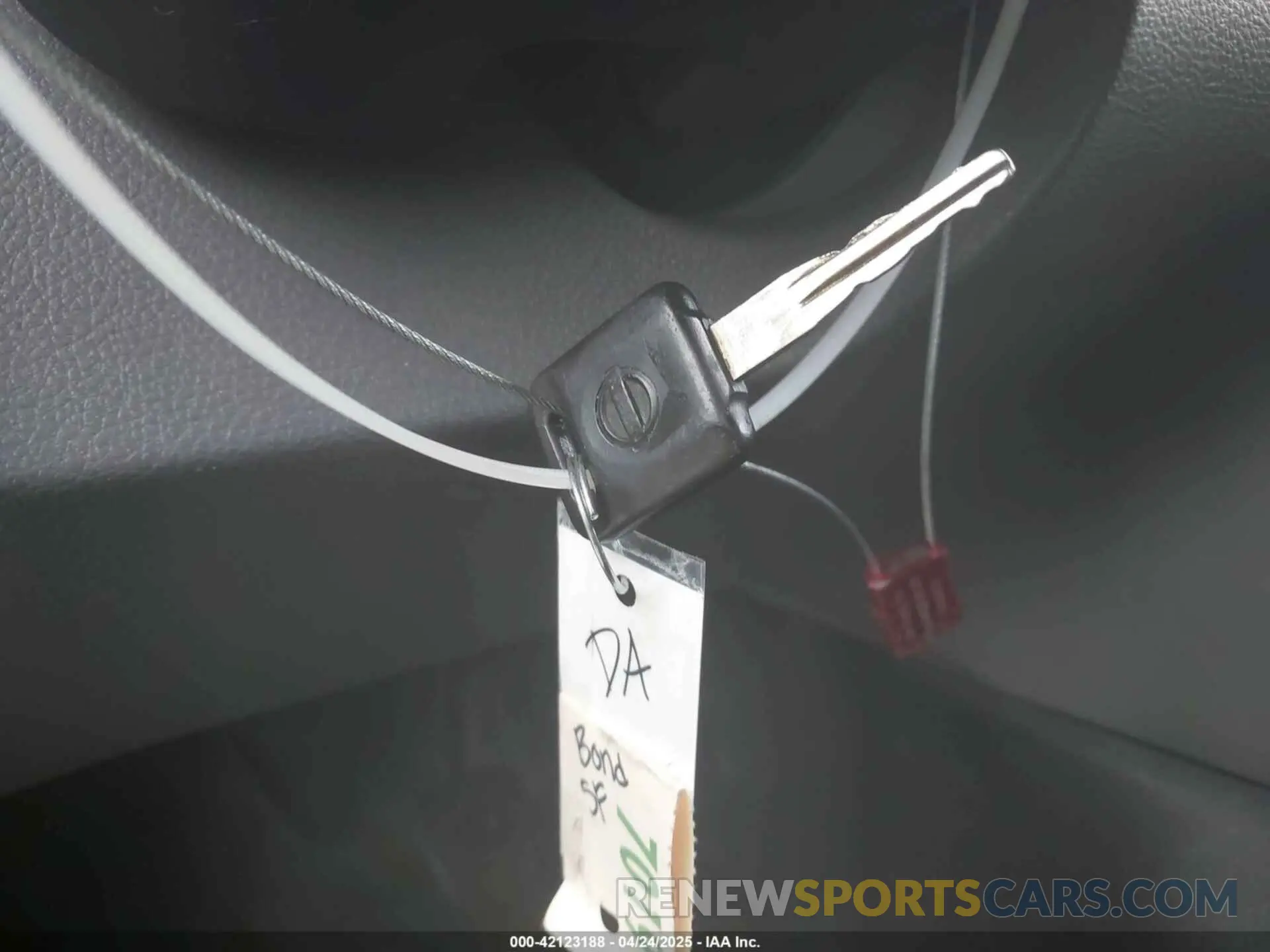 11 fotografías del automóvil dañado 3N6CM0KN3KK699370 NISSAN NV200 2019