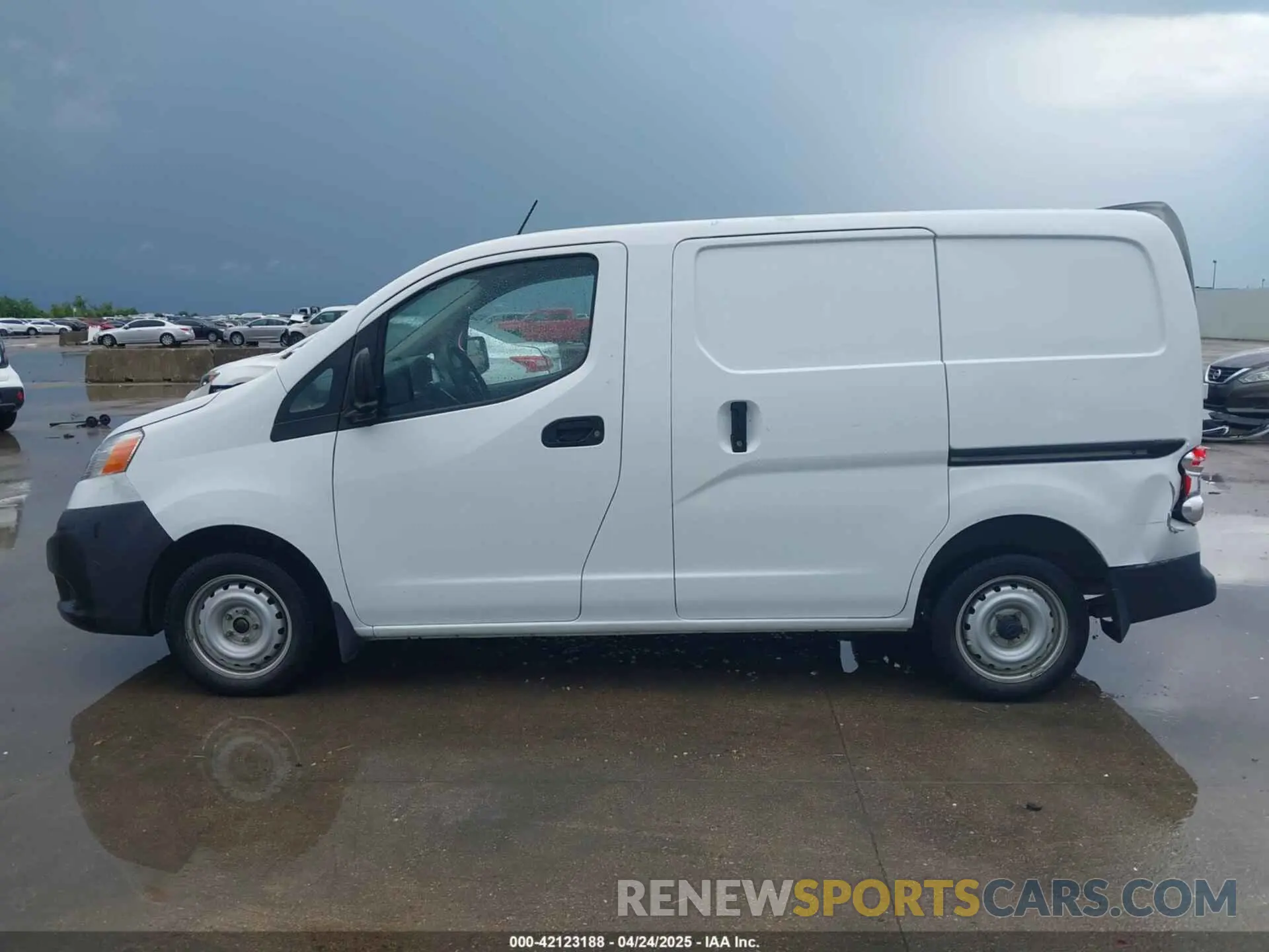 14 fotografías del automóvil dañado 3N6CM0KN3KK699370 NISSAN NV200 2019