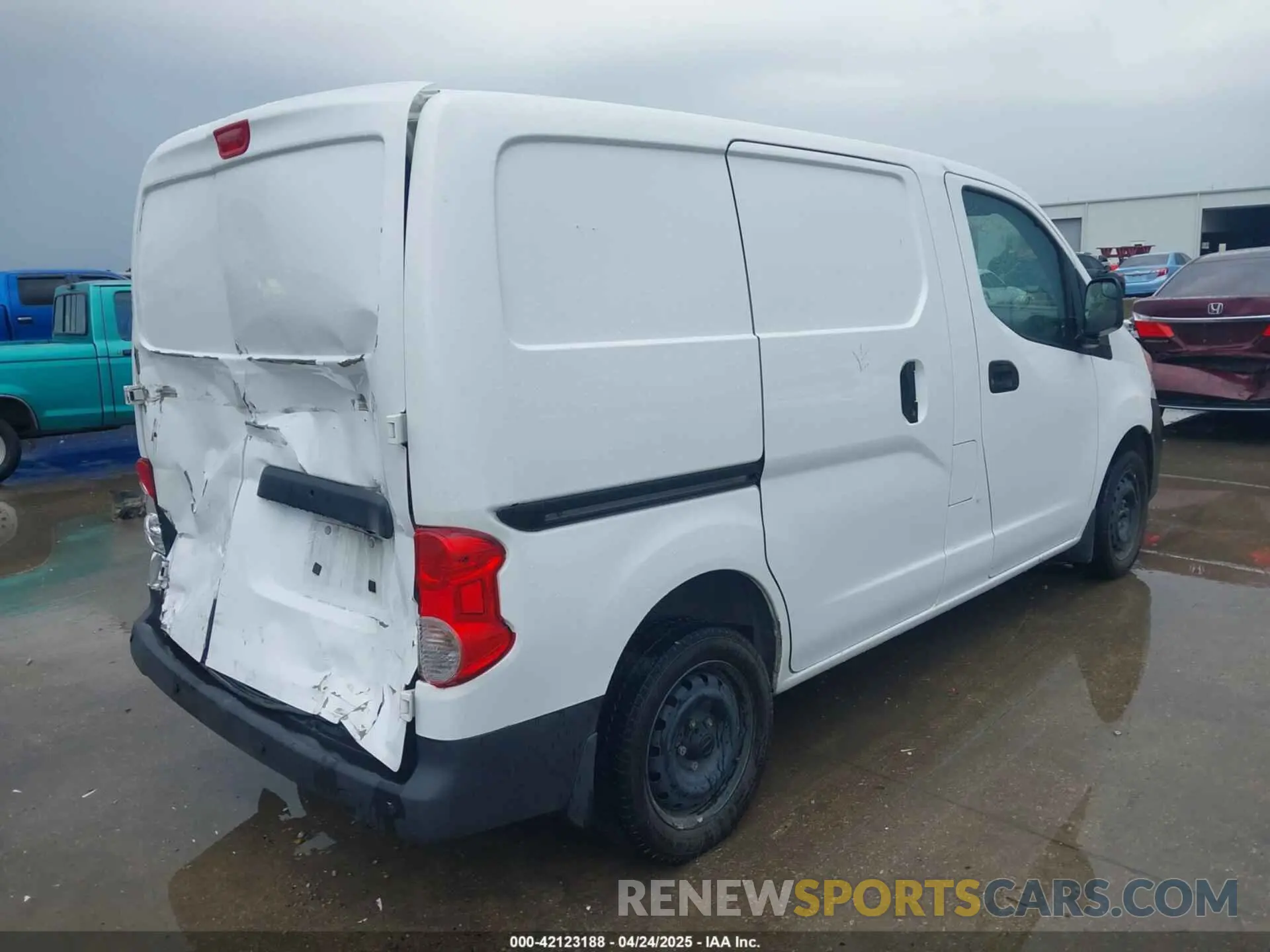 4 fotografías del automóvil dañado 3N6CM0KN3KK699370 NISSAN NV200 2019
