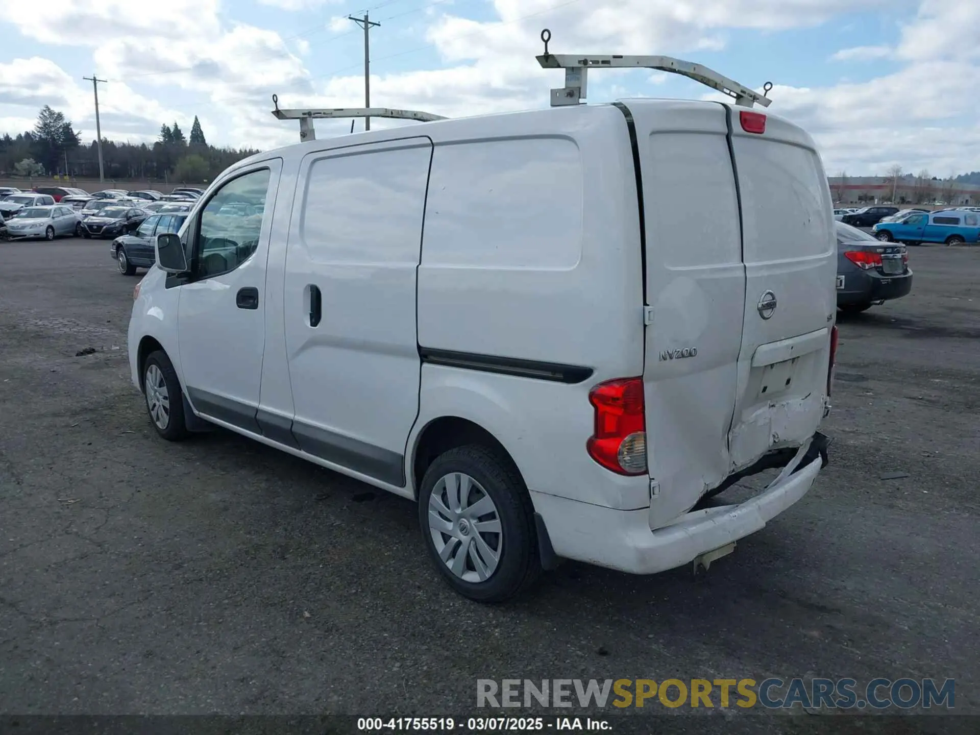 3 fotografías del automóvil dañado 3N6CM0KN6KK691375 NISSAN NV200 2019