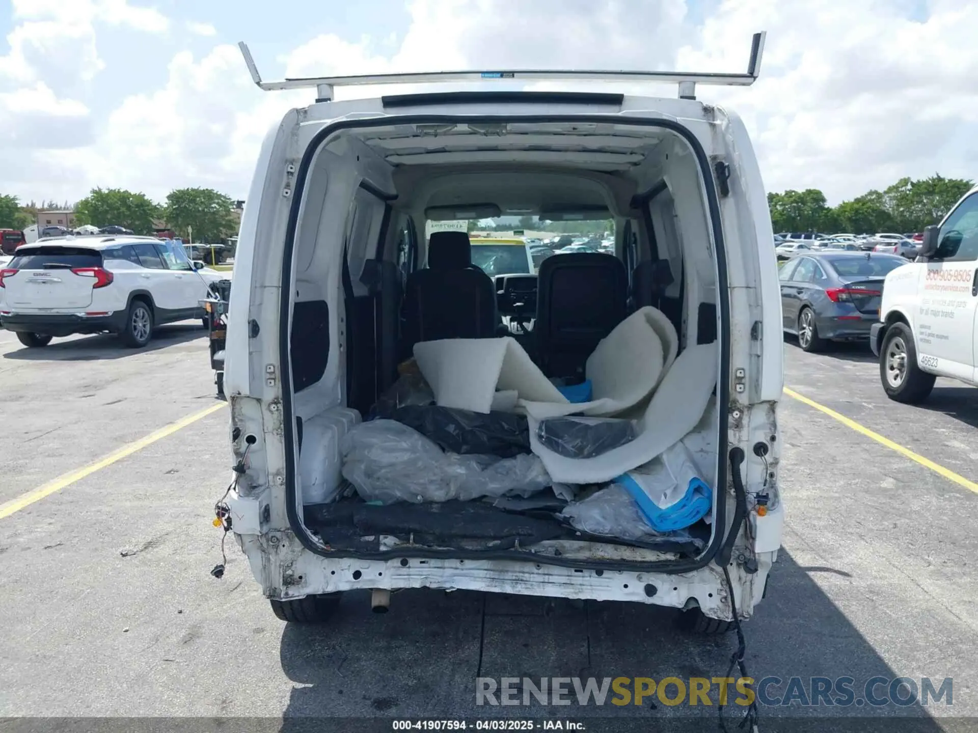 17 fotografías del automóvil dañado 3N6CM0KN7KK694253 NISSAN NV200 2019