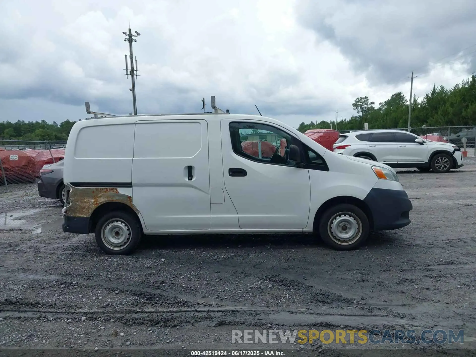 13 fotografías del automóvil dañado 3N6CM0KN8KK698828 NISSAN NV200 2019