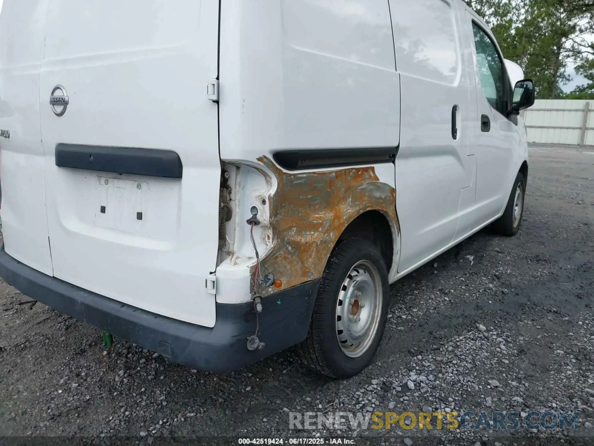 6 fotografías del automóvil dañado 3N6CM0KN8KK698828 NISSAN NV200 2019