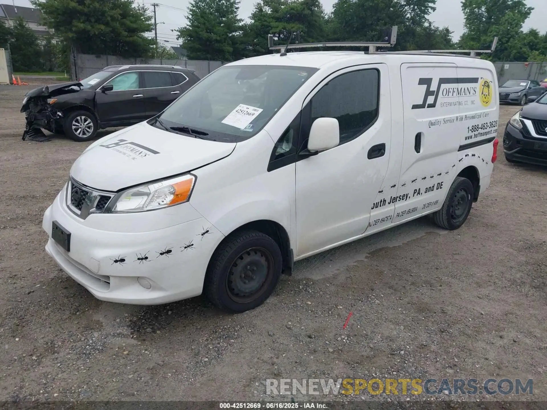 2 fotografías del automóvil dañado 3N6CM0KNXKK698510 NISSAN NV200 2019