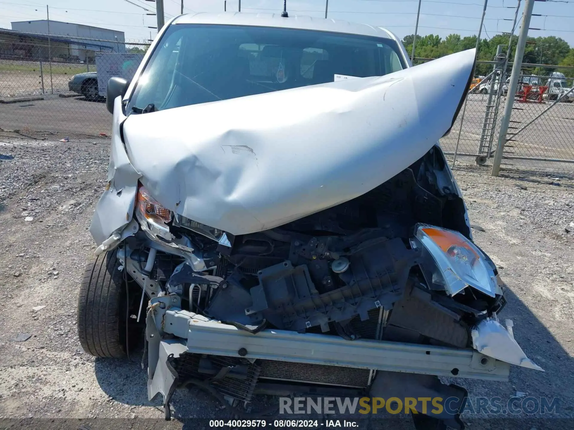 12 fotografías del automóvil dañado 3N6CM0KNXKK699172 NISSAN NV200 2019