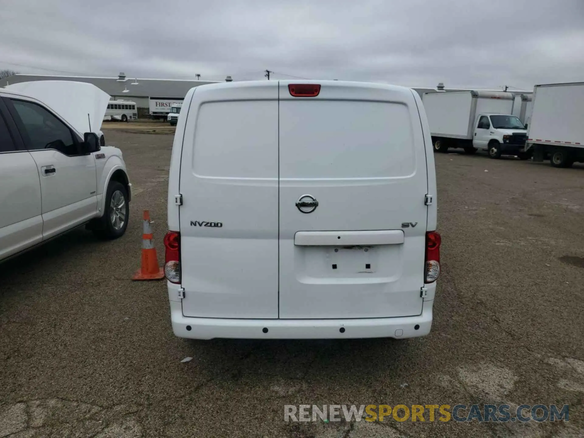 14 fotografías del automóvil dañado 3N6CM0KN6MK703284 NISSAN NV200 2021