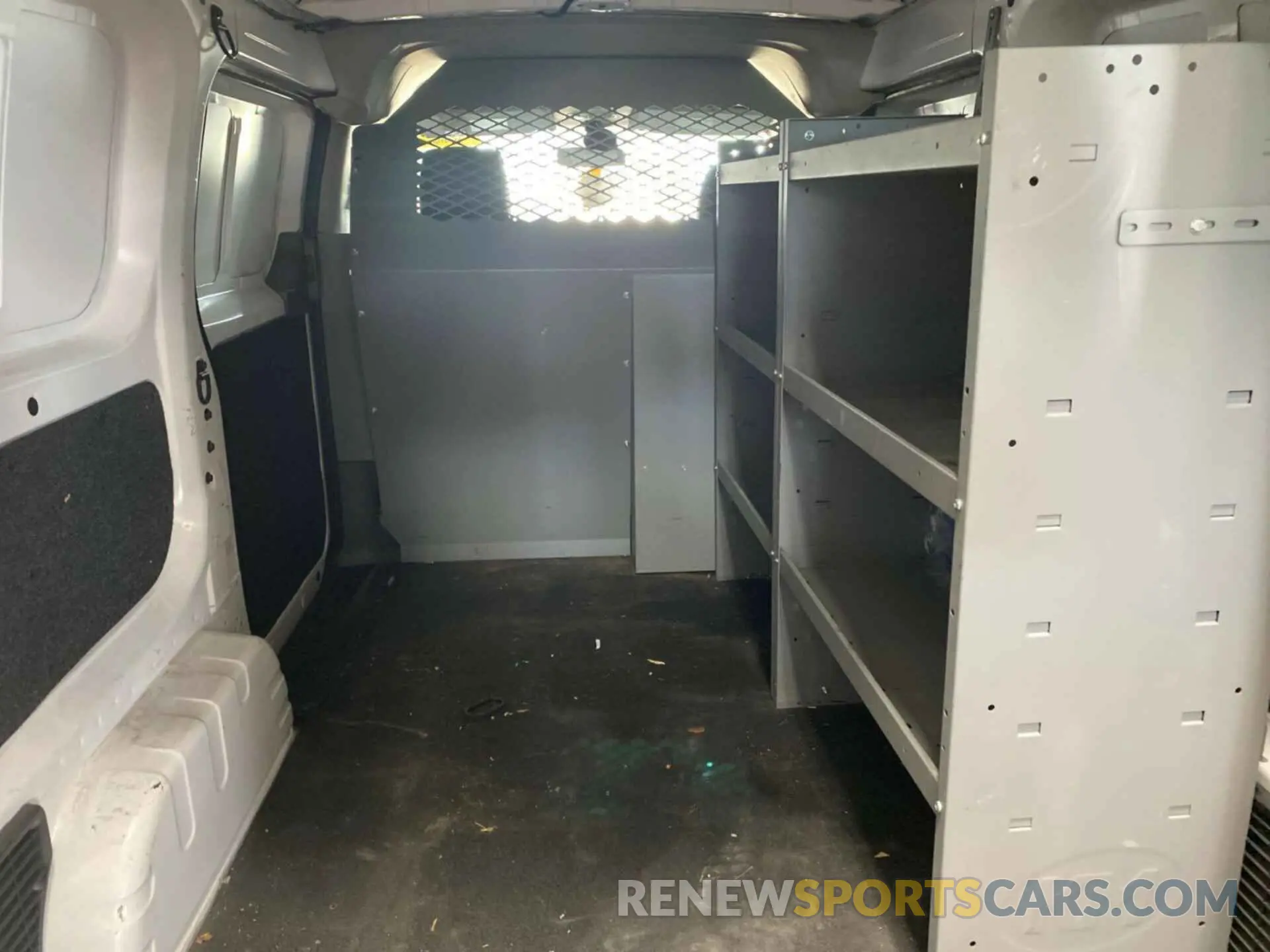 16 fotografías del automóvil dañado 3N6CM0KN0LK704364 NISSAN NV200  CARGO 2020