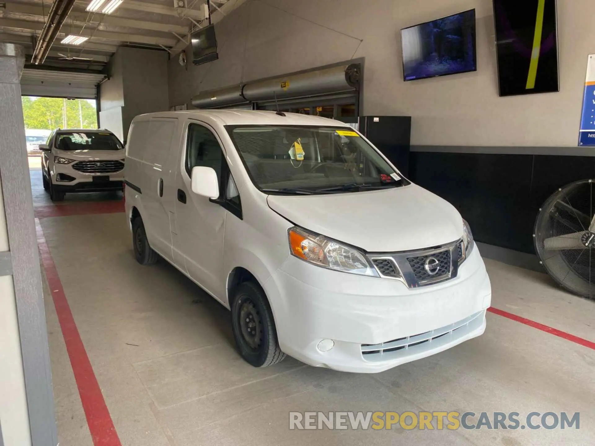 18 fotografías del automóvil dañado 3N6CM0KN0LK704364 NISSAN NV200  CARGO 2020