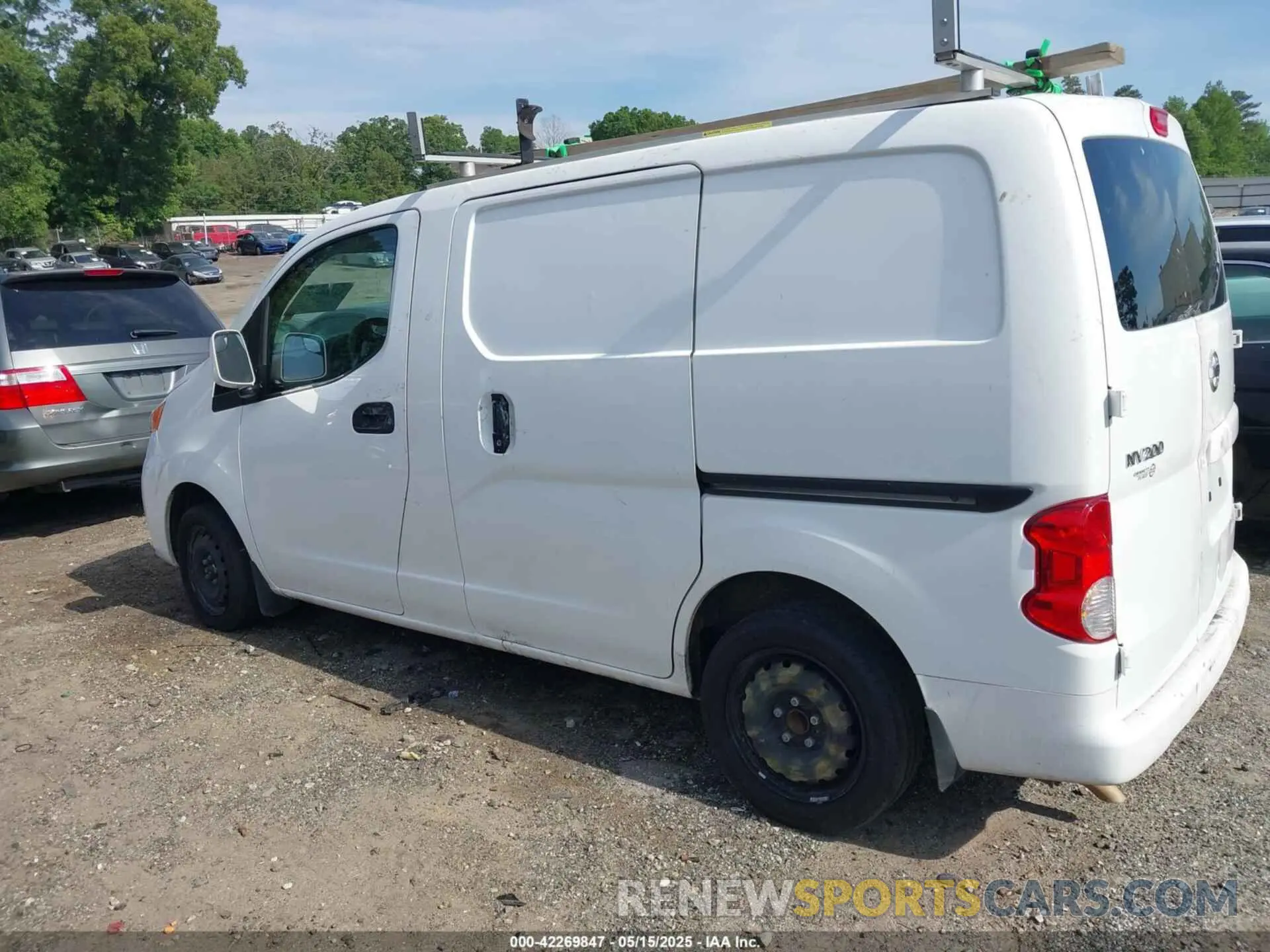 14 fotografías del automóvil dañado 3N6CM0KN3LK693280 NISSAN NV200  CARGO 2020
