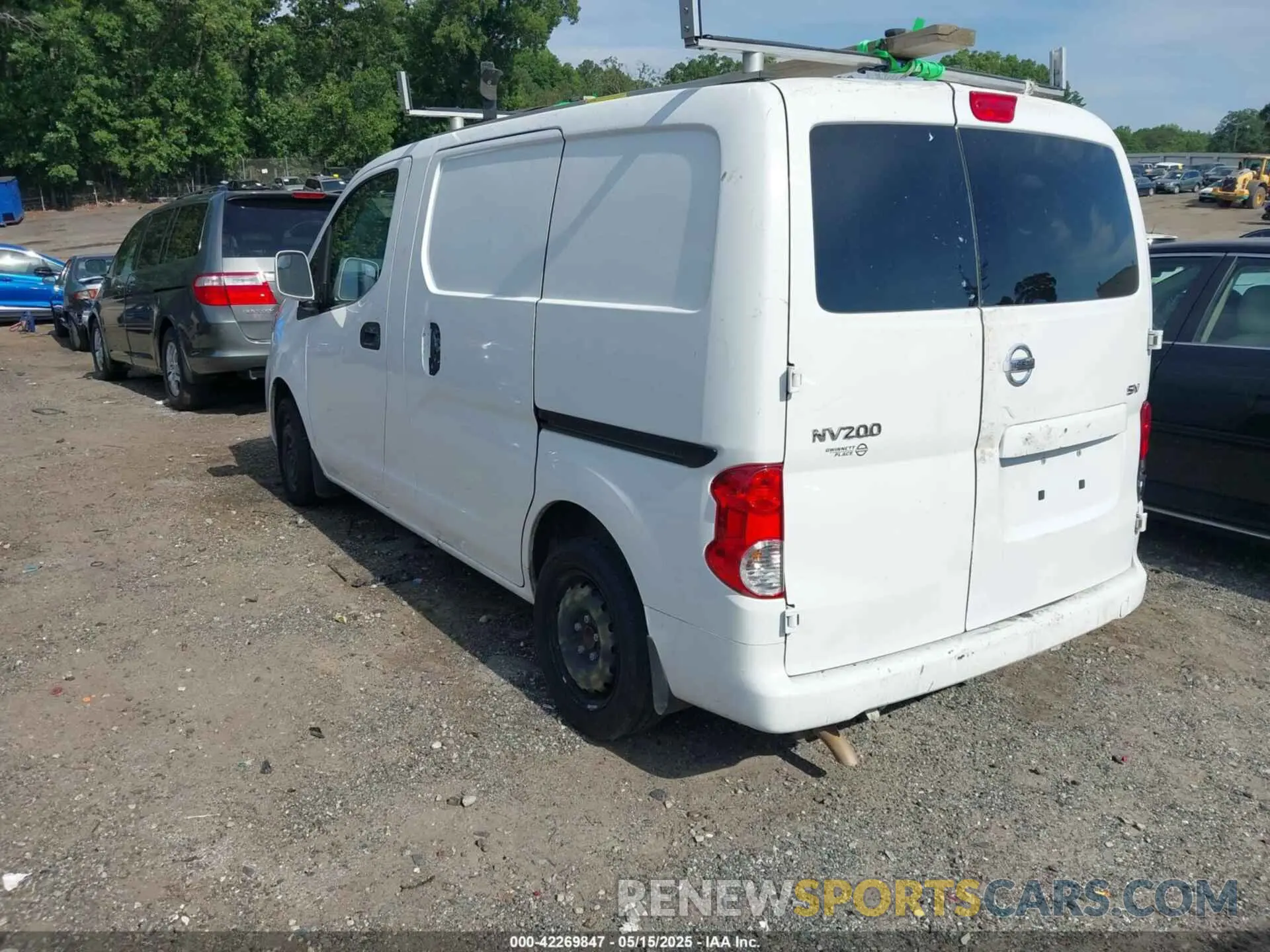 3 fotografías del automóvil dañado 3N6CM0KN3LK693280 NISSAN NV200  CARGO 2020