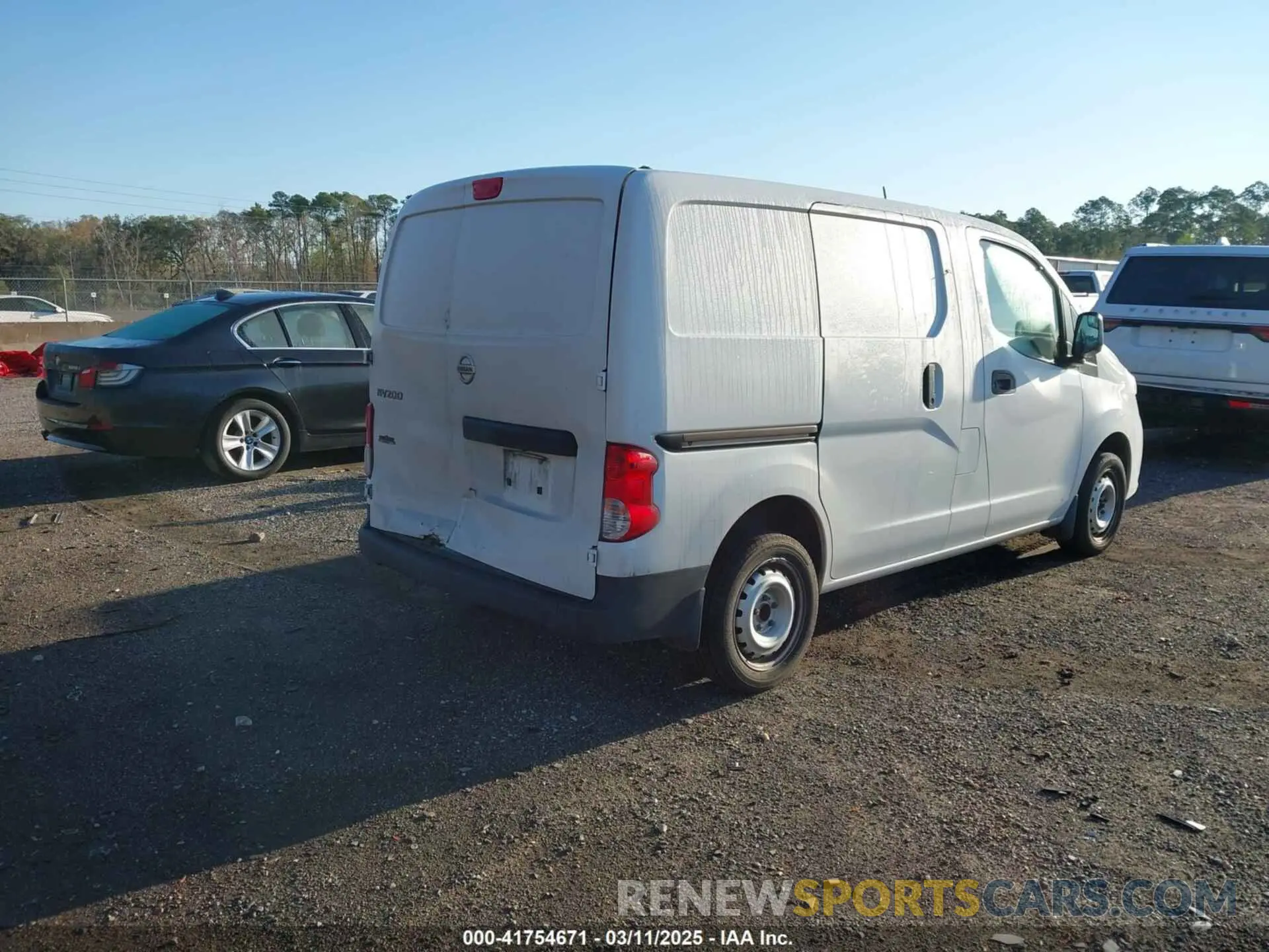 4 fotografías del automóvil dañado 3N6CM0KN3LK707758 NISSAN NV200  CARGO 2020