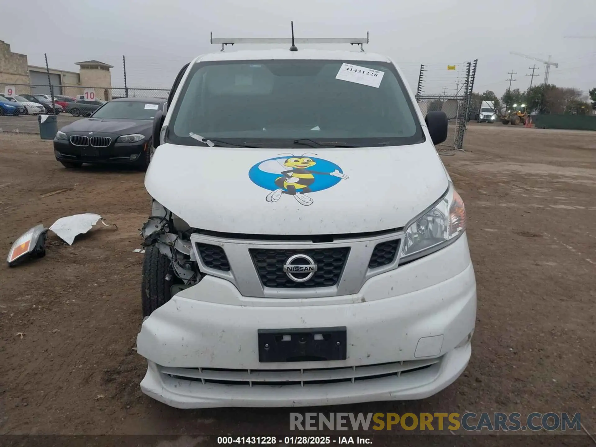 13 fotografías del automóvil dañado 3N6CM0KN8LK703561 NISSAN NV200  CARGO 2020