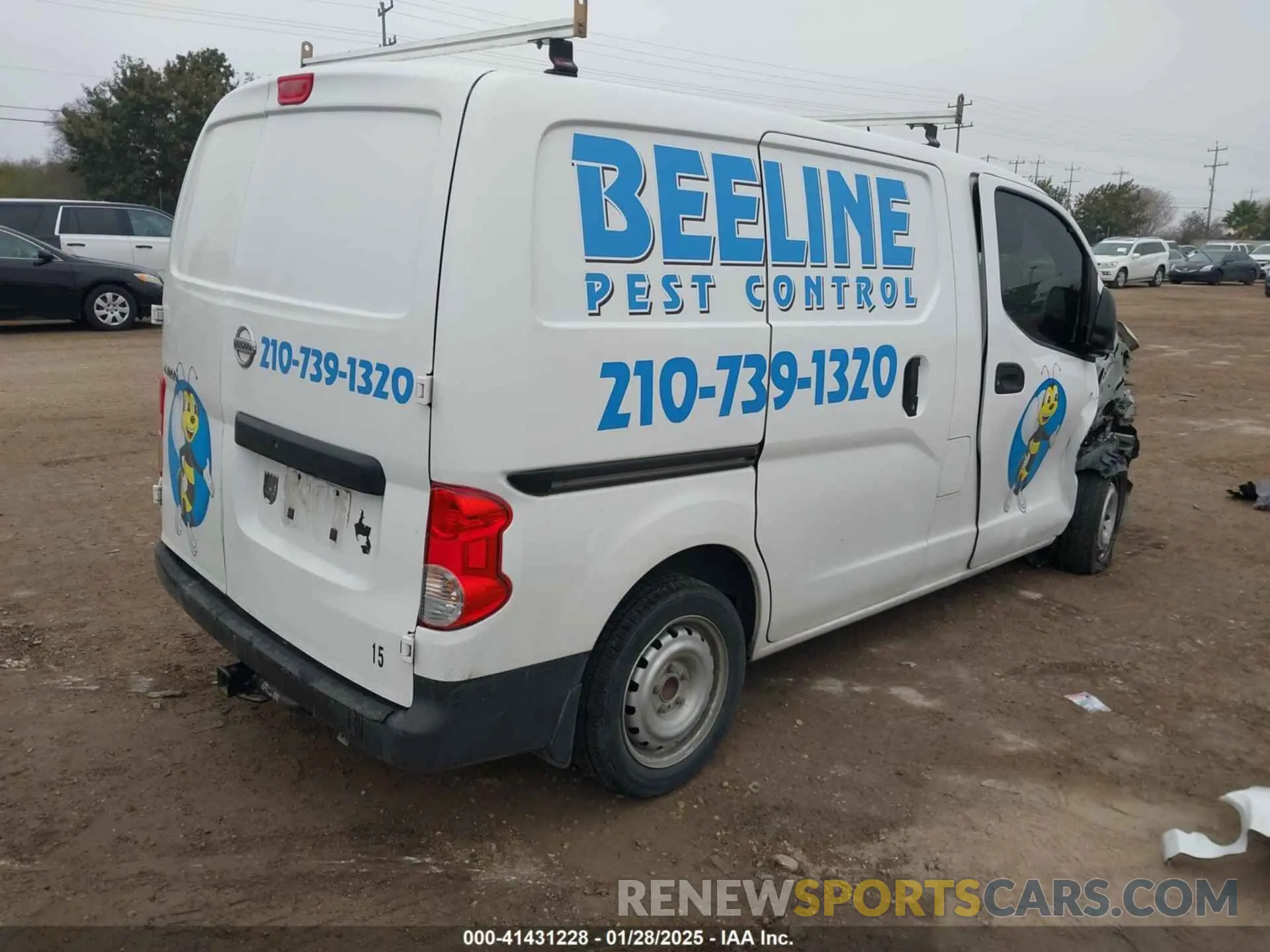 4 fotografías del automóvil dañado 3N6CM0KN8LK703561 NISSAN NV200  CARGO 2020