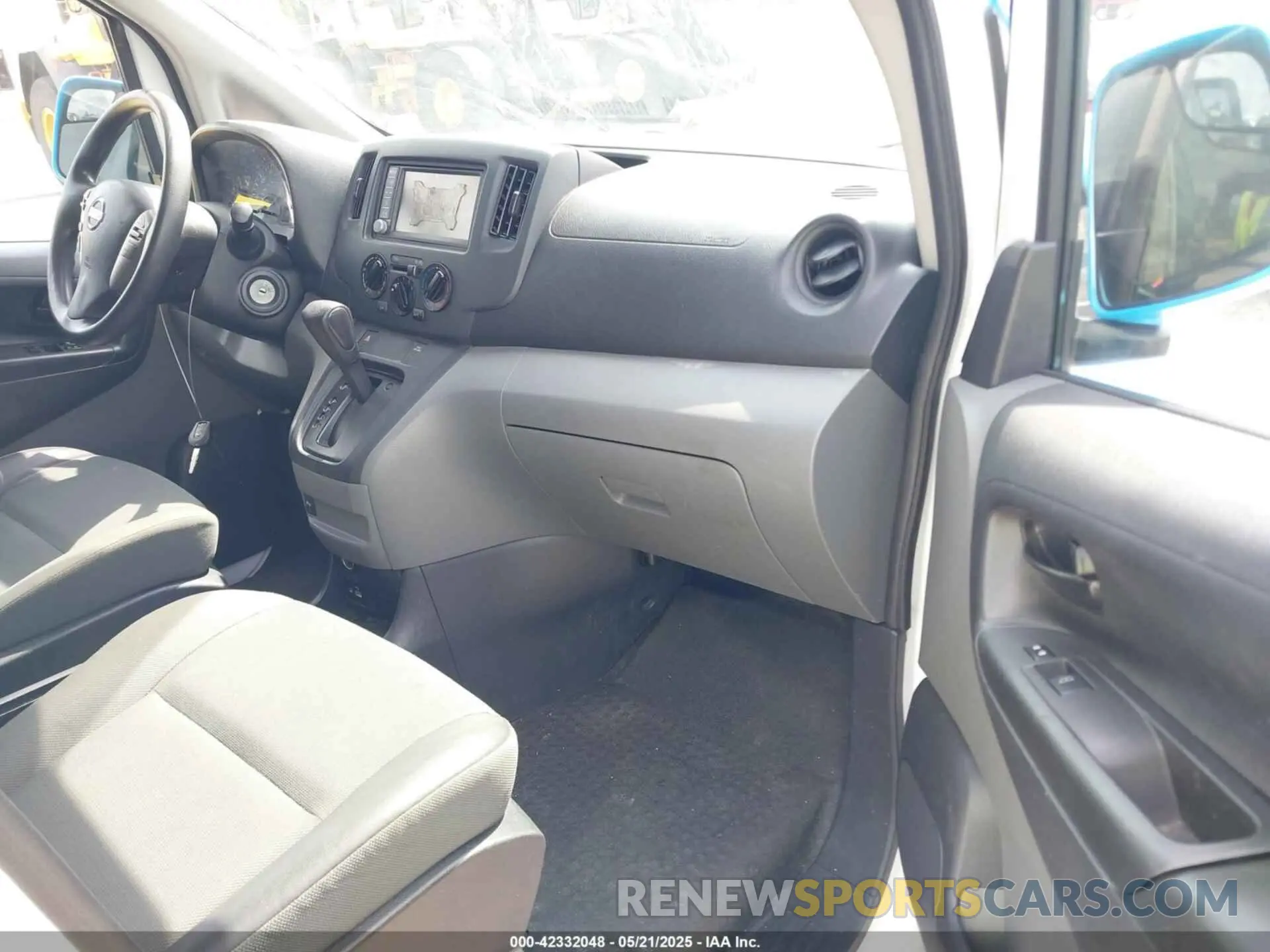 5 fotografías del automóvil dañado 3N6CM0KN0MK693609 NISSAN NV200  CARGO 2021