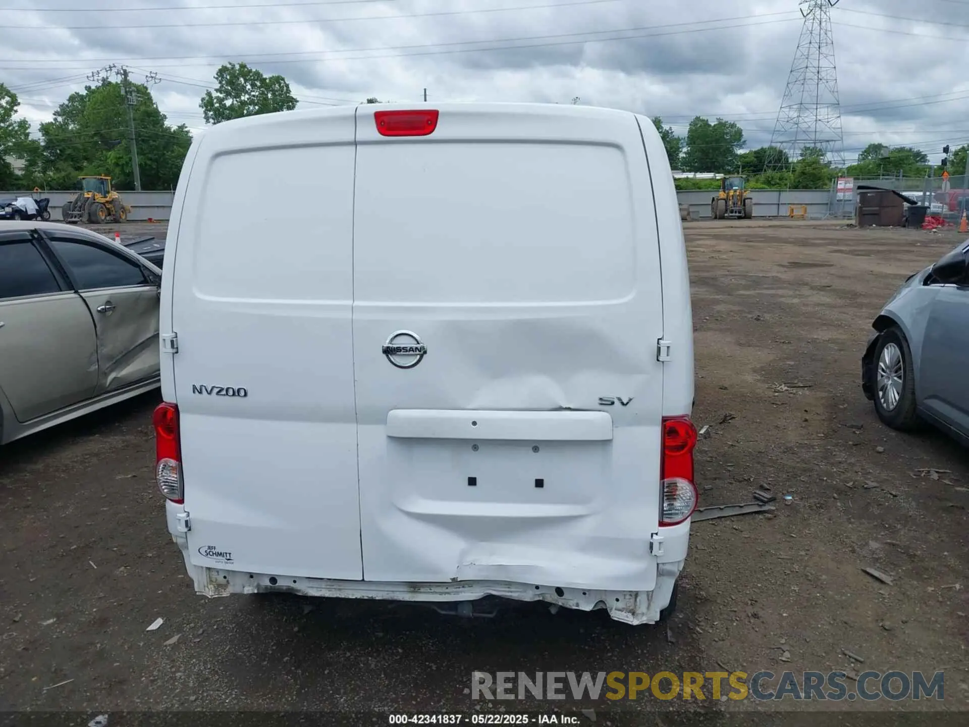 17 fotografías del automóvil dañado 3N6CM0KN3MK695547 NISSAN NV200  CARGO 2021