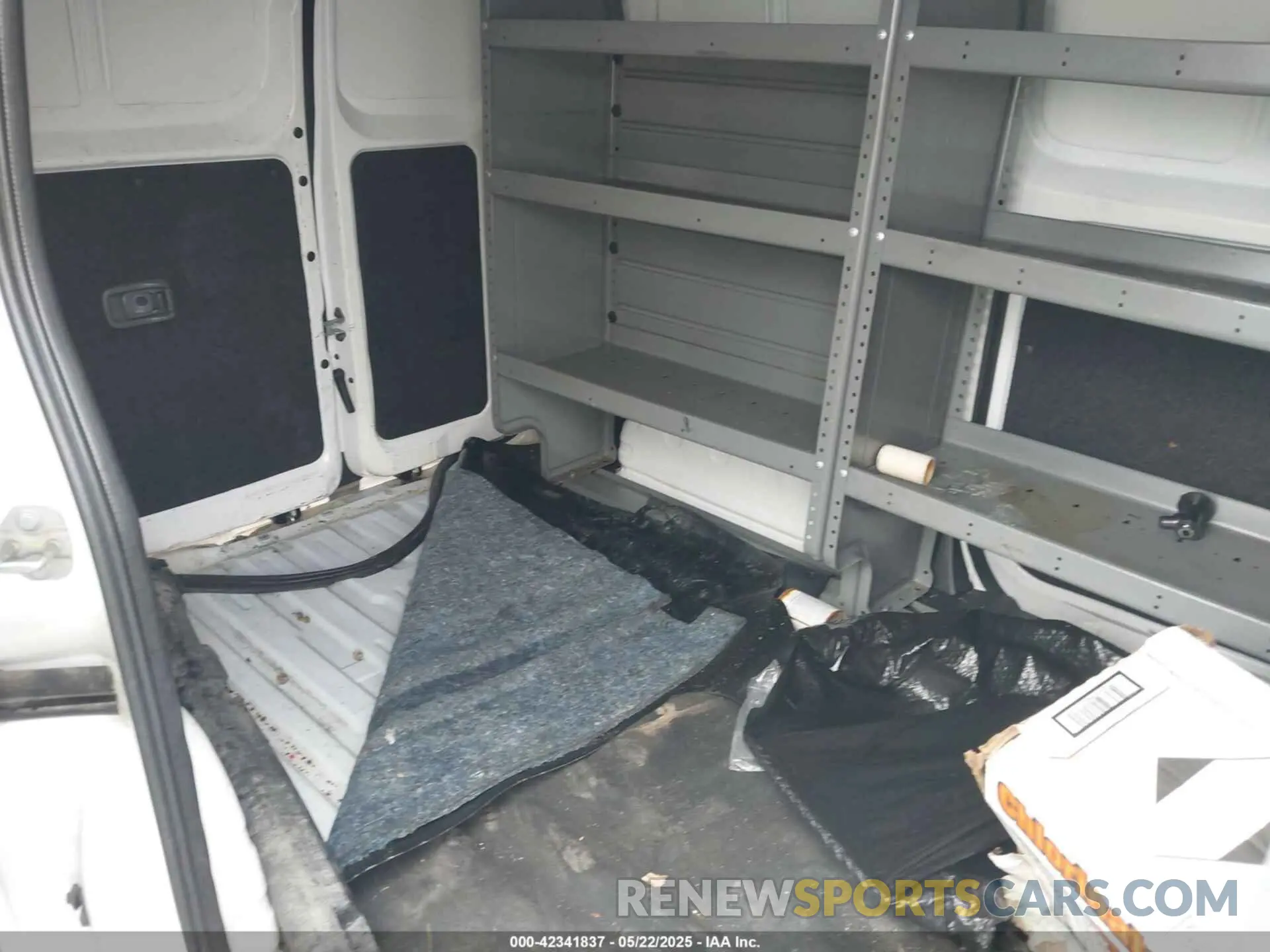 8 fotografías del automóvil dañado 3N6CM0KN3MK695547 NISSAN NV200  CARGO 2021