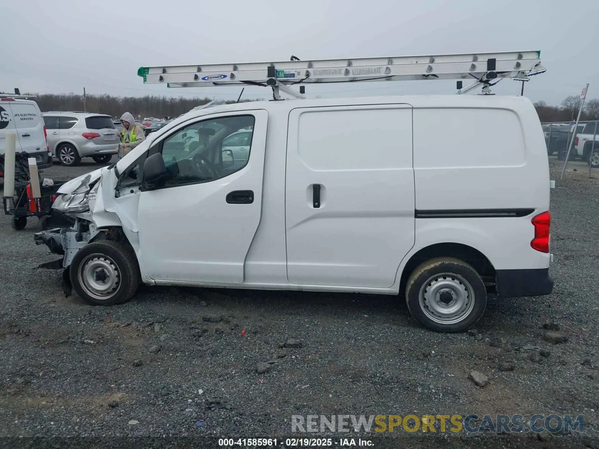 15 fotografías del automóvil dañado 3N6CM0KN6MK692142 NISSAN NV200  CARGO 2021