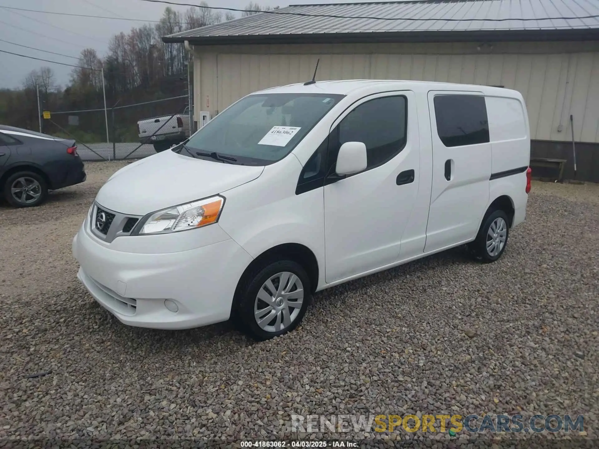 2 fotografías del automóvil dañado 3N6CM0KN6MK696675 NISSAN NV200  CARGO 2021