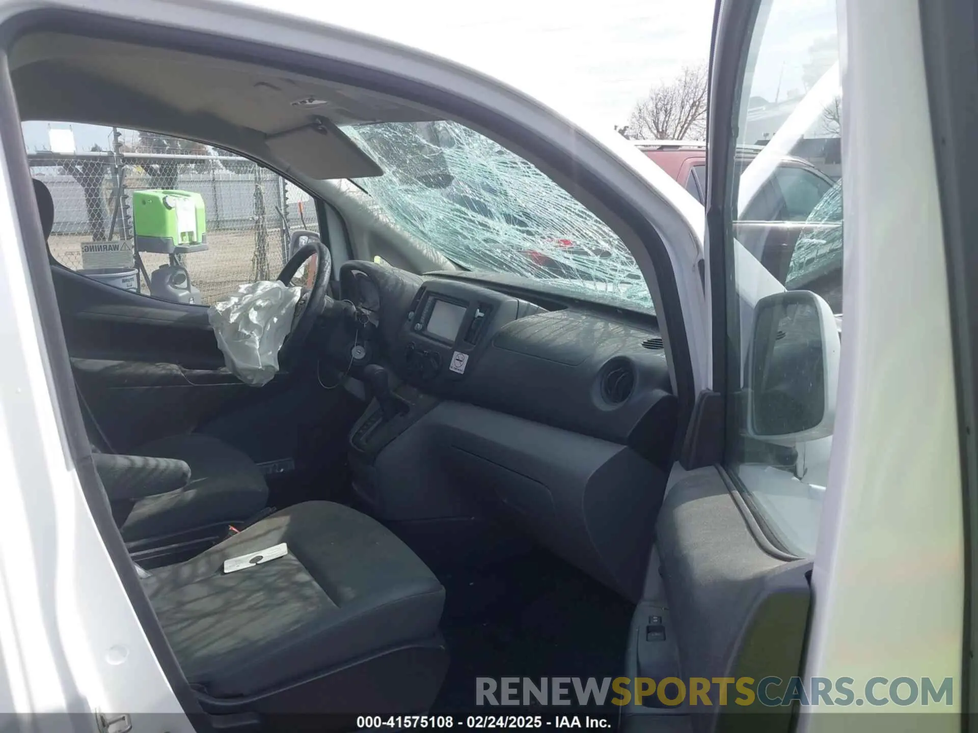 5 fotografías del automóvil dañado 3N6CM0KN7MK703164 NISSAN NV200  CARGO 2021