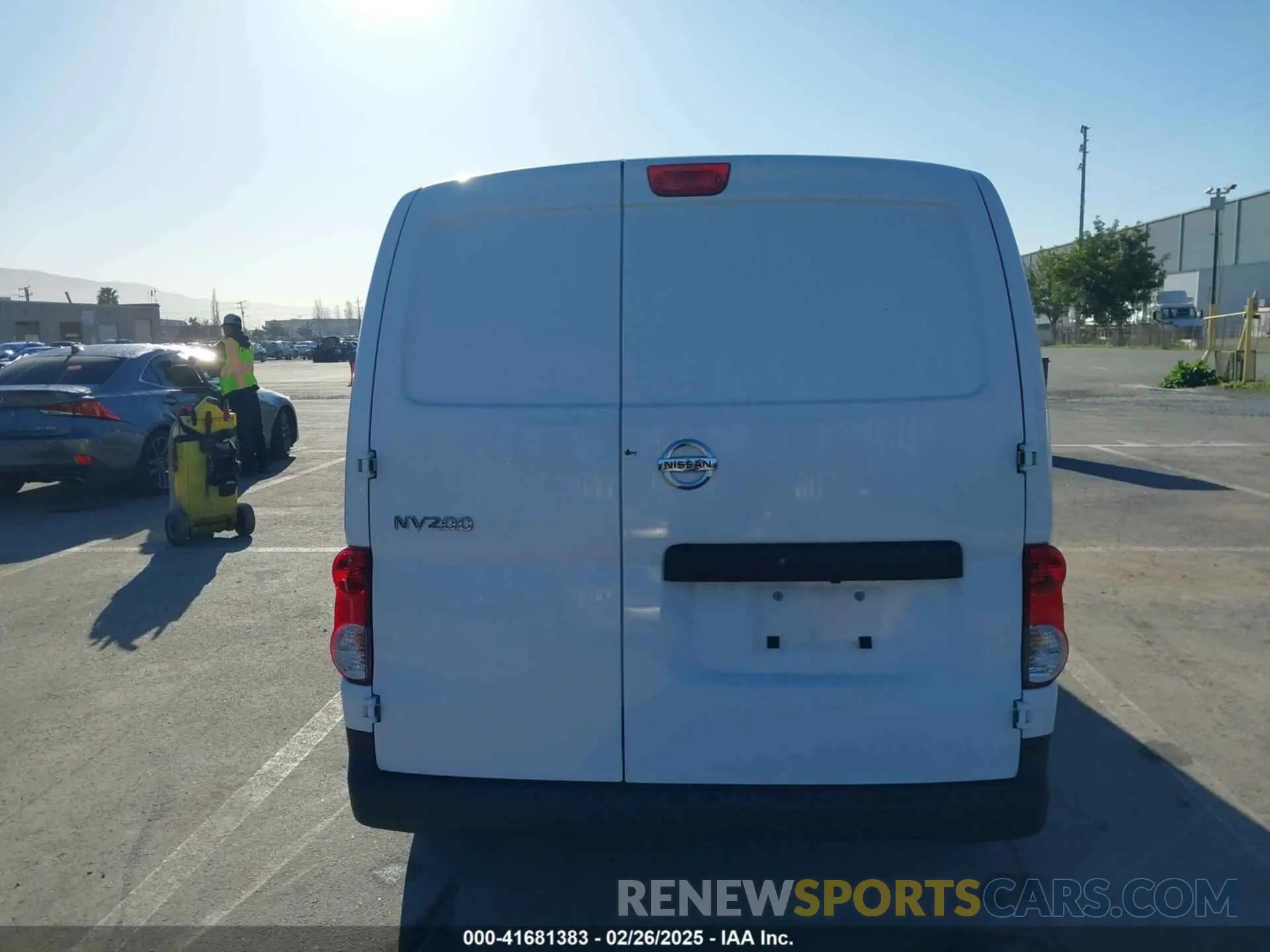 16 fotografías del automóvil dañado 3N6CM0KN8MK690151 NISSAN NV200  CARGO 2021