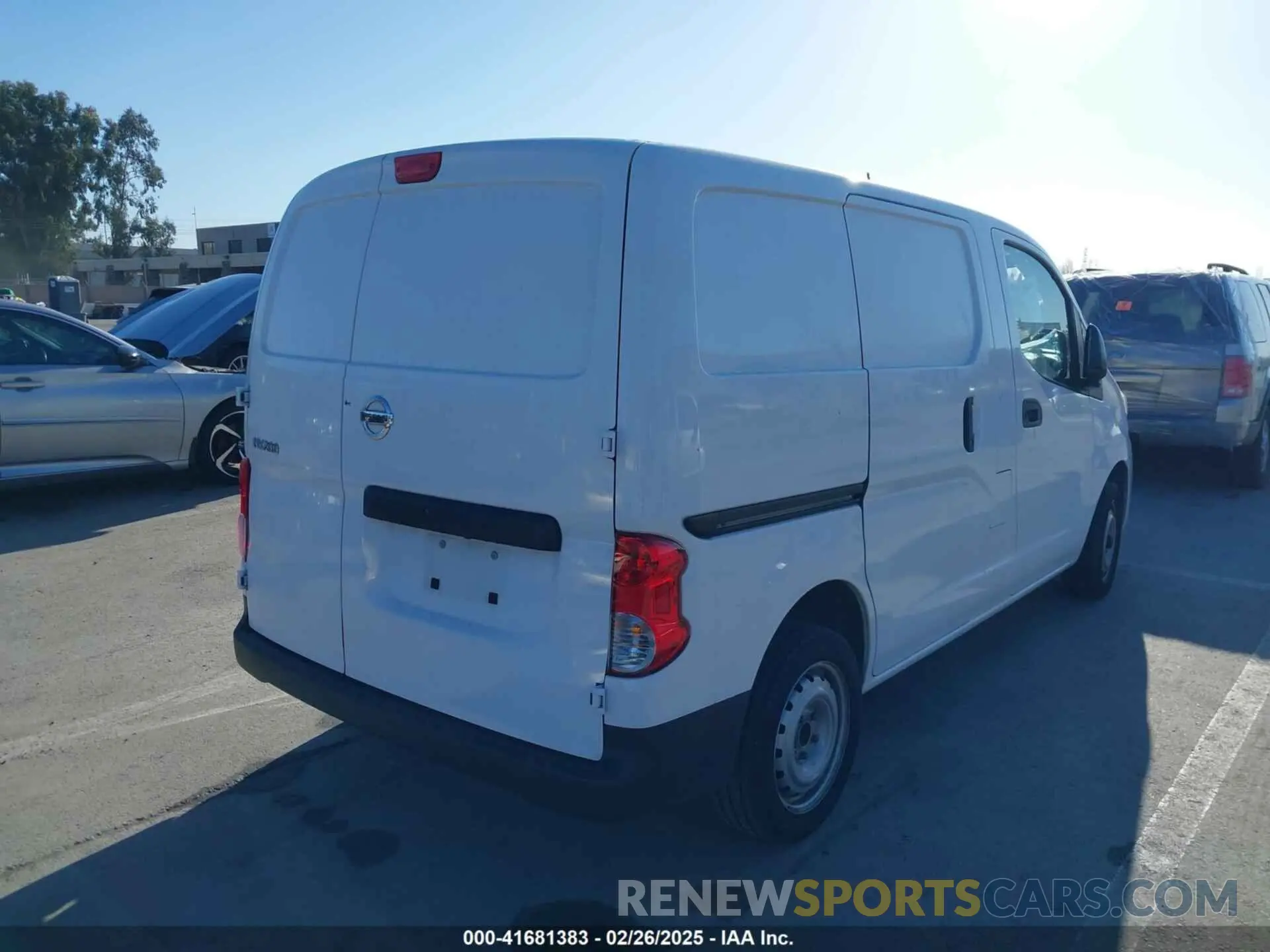 4 fotografías del automóvil dañado 3N6CM0KN8MK690151 NISSAN NV200  CARGO 2021