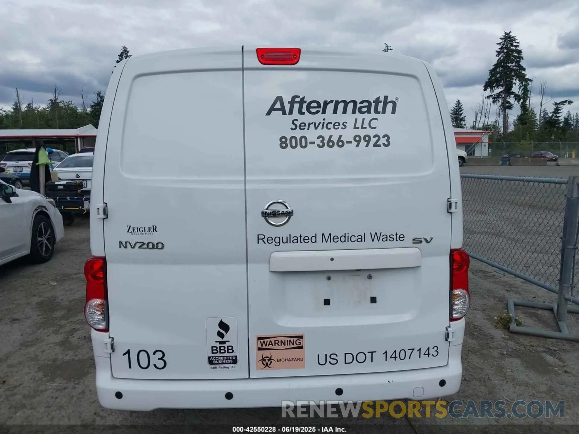 16 fotografías del automóvil dañado 3N6CM0KN8MK691459 NISSAN NV200  CARGO 2021