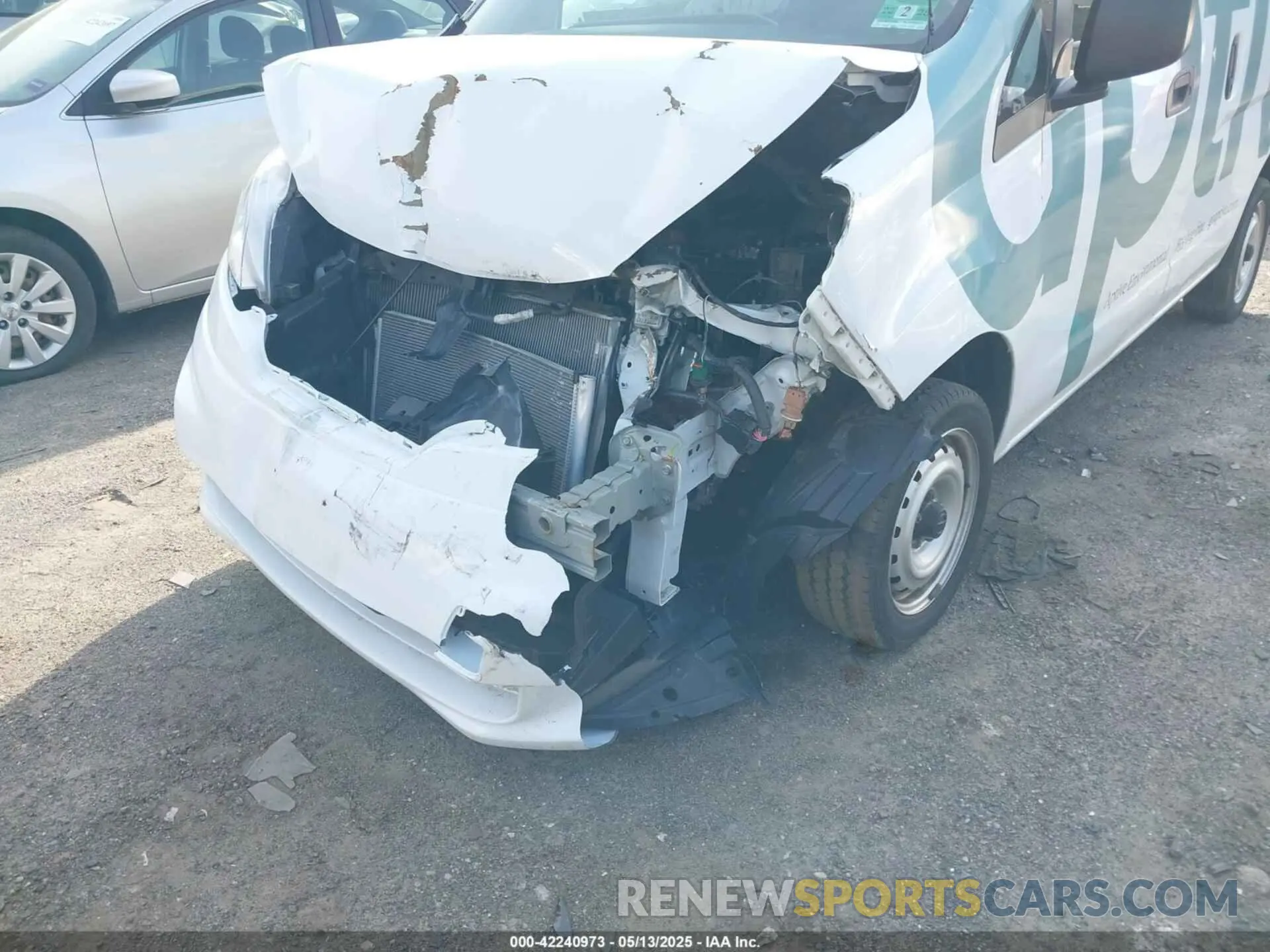 6 fotografías del automóvil dañado 3N6CM0KN9MK696704 NISSAN NV200  CARGO 2021