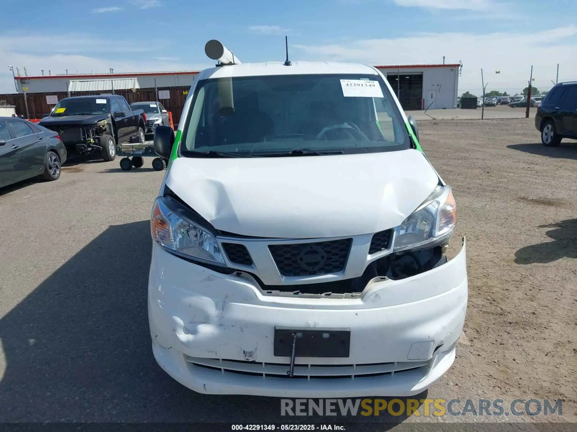 12 fotografías del automóvil dañado 3N6CM0KN9MK703084 NISSAN NV200  CARGO 2021