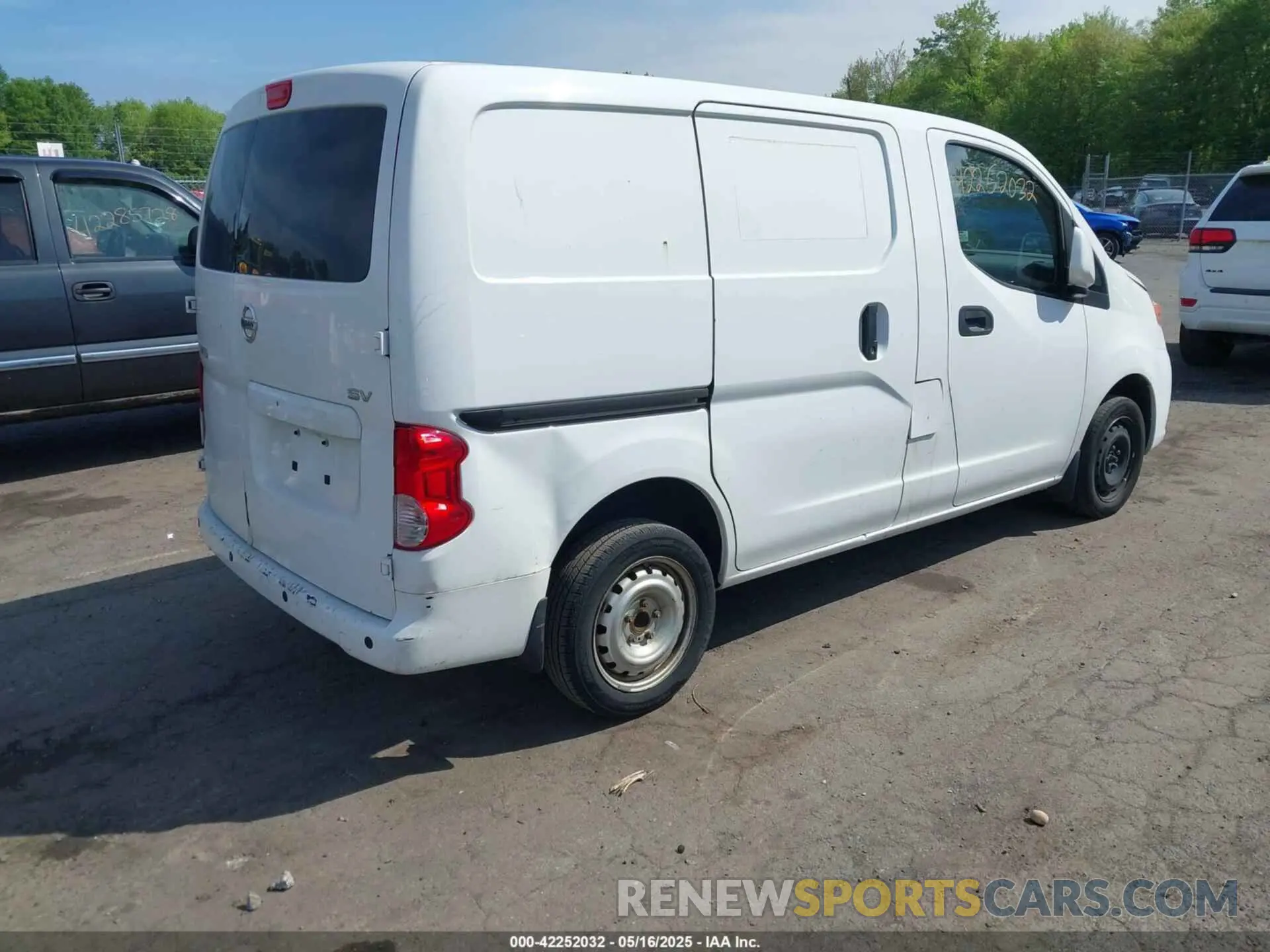 4 fotografías del automóvil dañado 3N6CM0KN9MK707264 NISSAN NV200  CARGO 2021