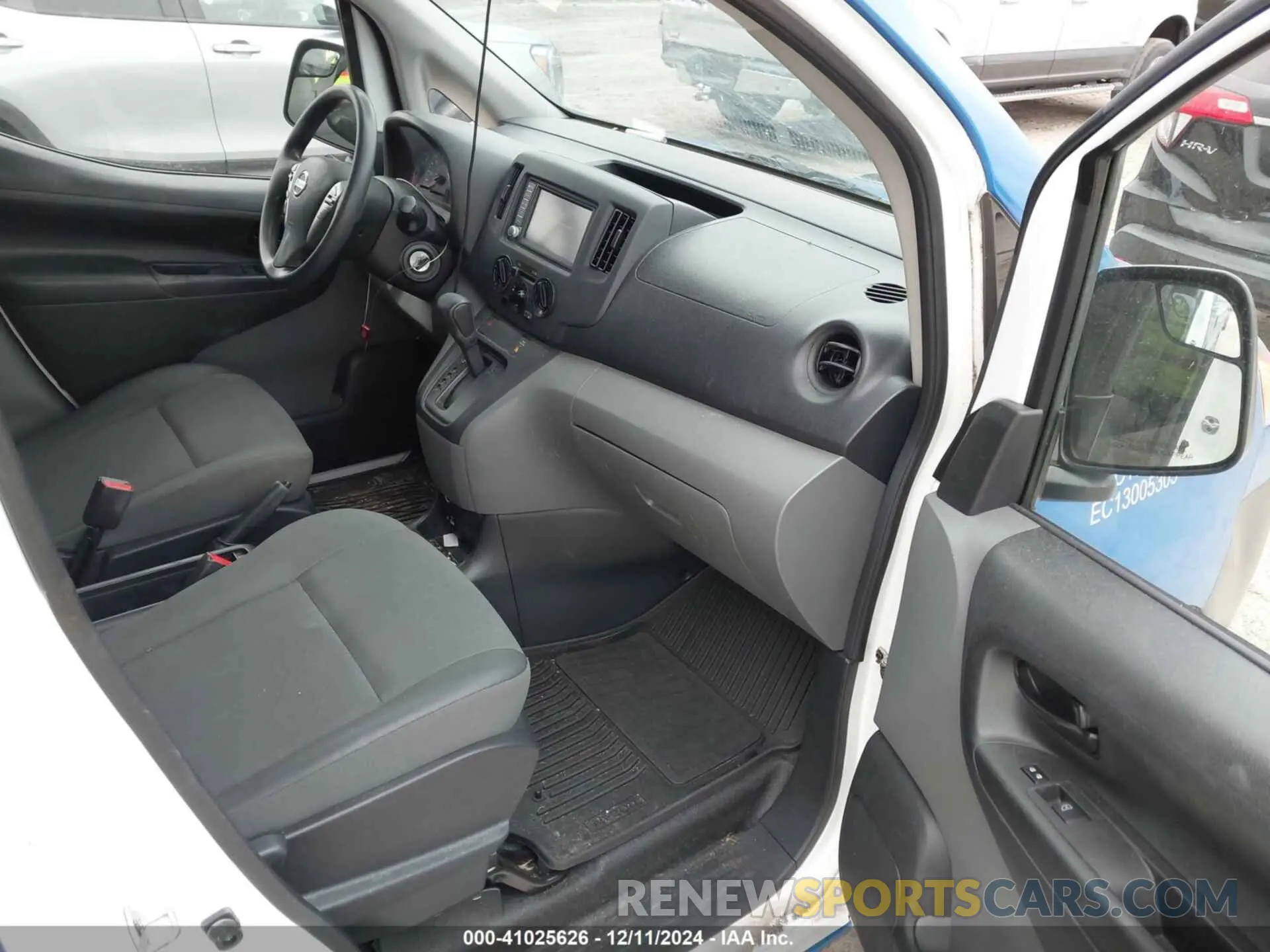 5 fotografías del automóvil dañado 3N6CMOKN4MK694925 NISSAN NV200 CARGO S 2021