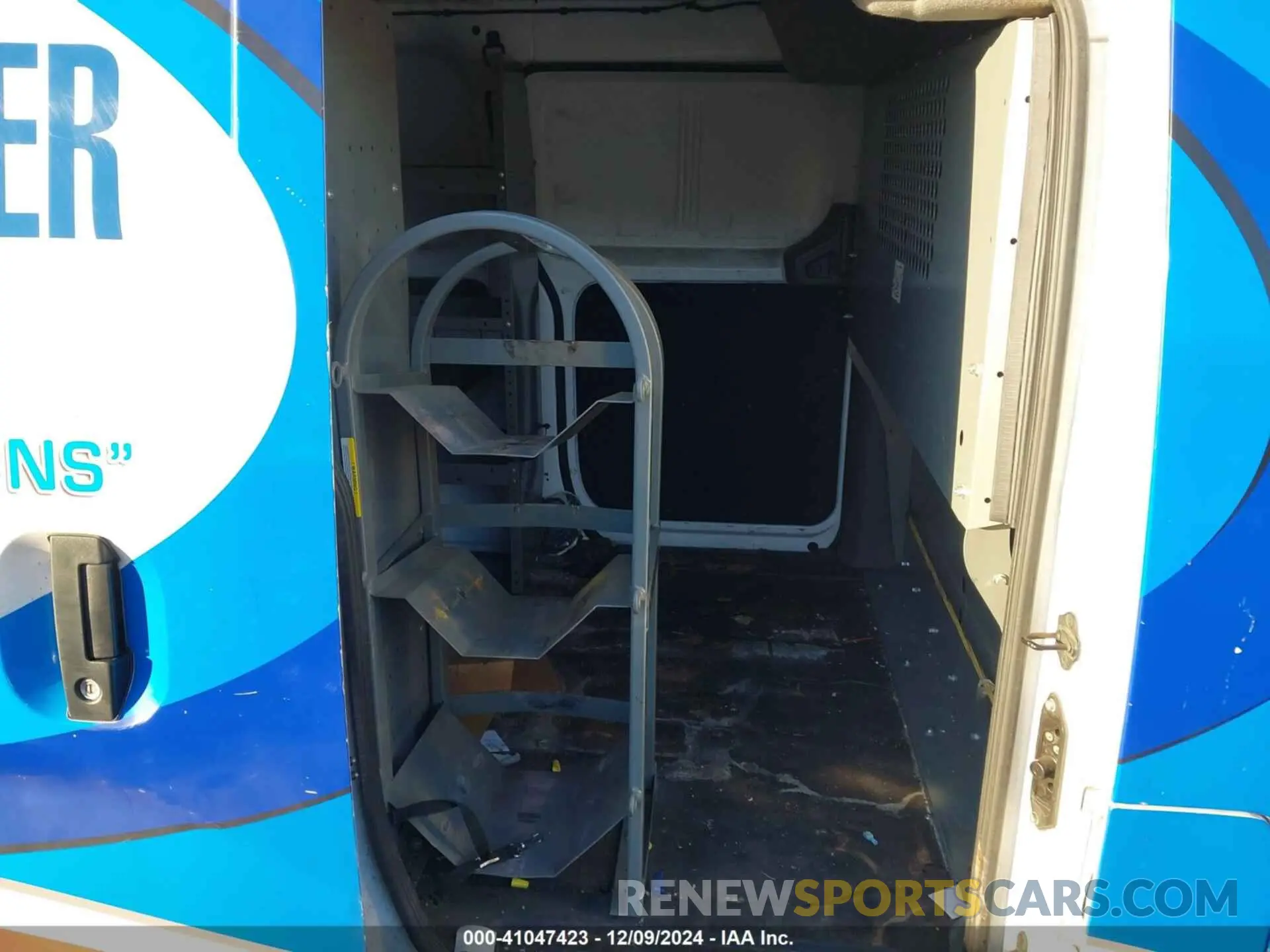 8 fotografías del automóvil dañado 3N6CM0KN4LK696673 NISSAN NV200 COMPACT CARGO 2020
