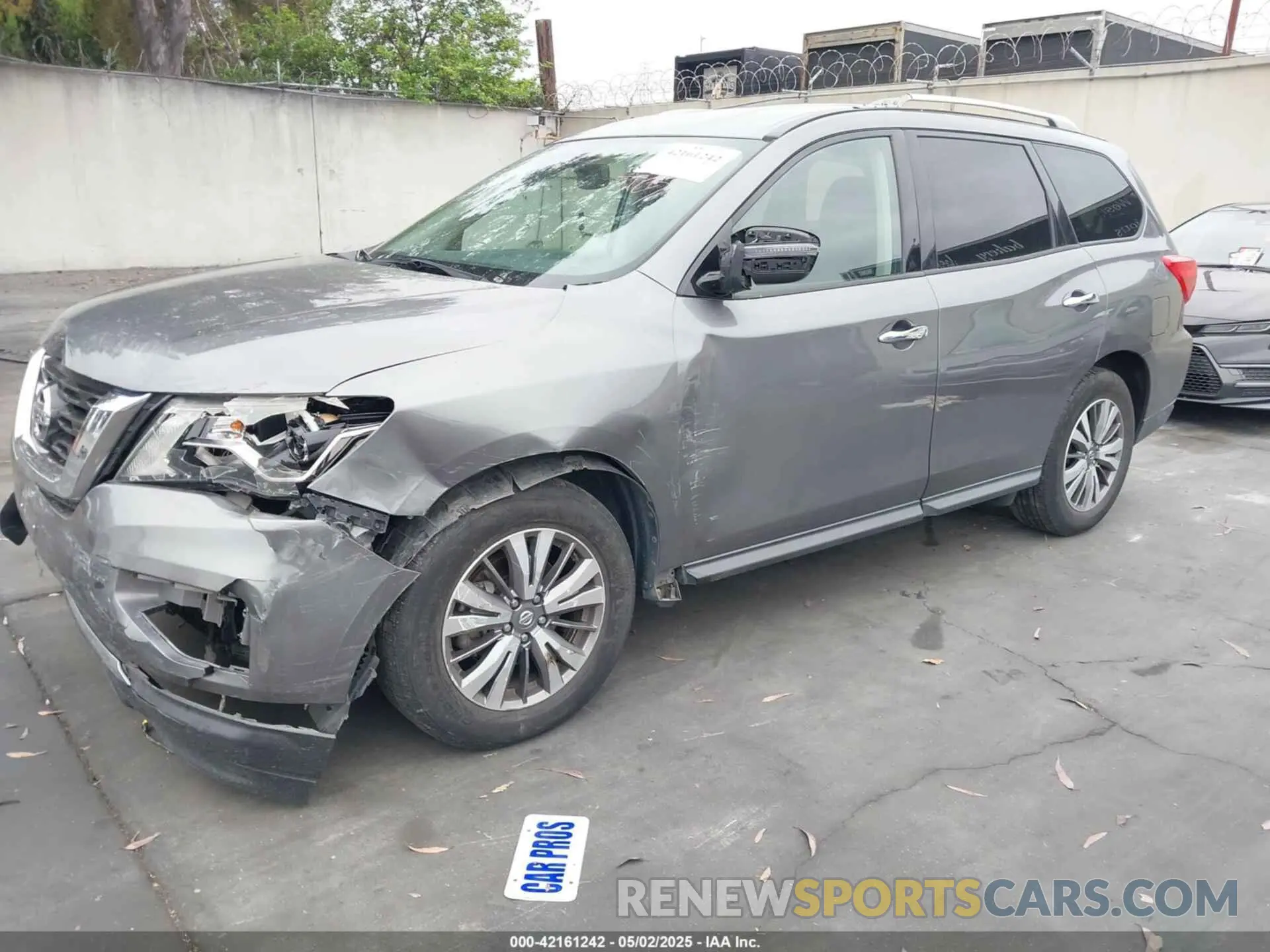 2 fotografías del automóvil dañado 5N1DR2MM1KC625259 NISSAN PATHFINDER 2019