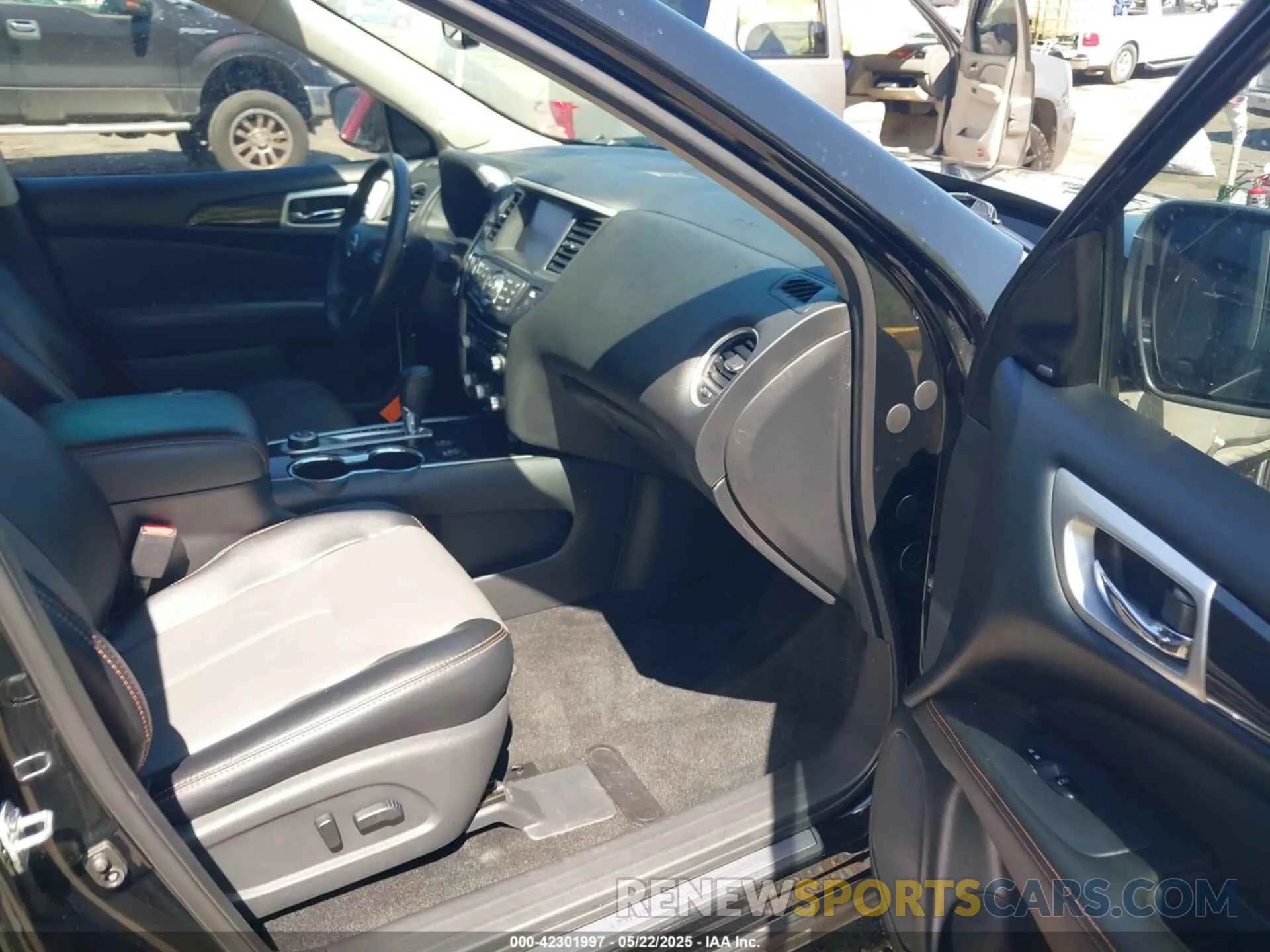 5 fotografías del automóvil dañado 5N1DR2MM2KC642006 NISSAN PATHFINDER 2019